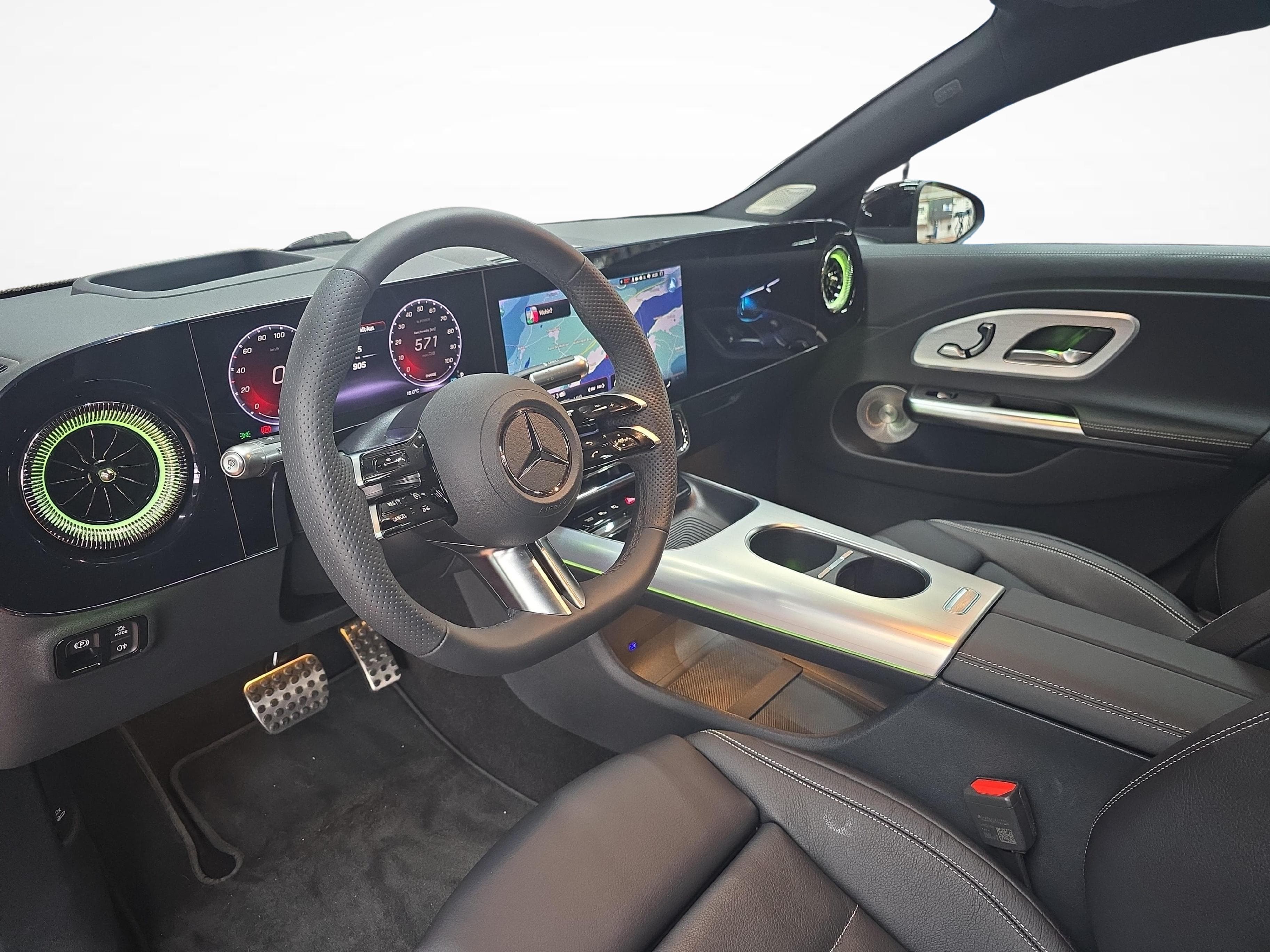 Mercedes-Benz CLA 350 4MATIC EQ Technology AMG Line - Vorschau 5