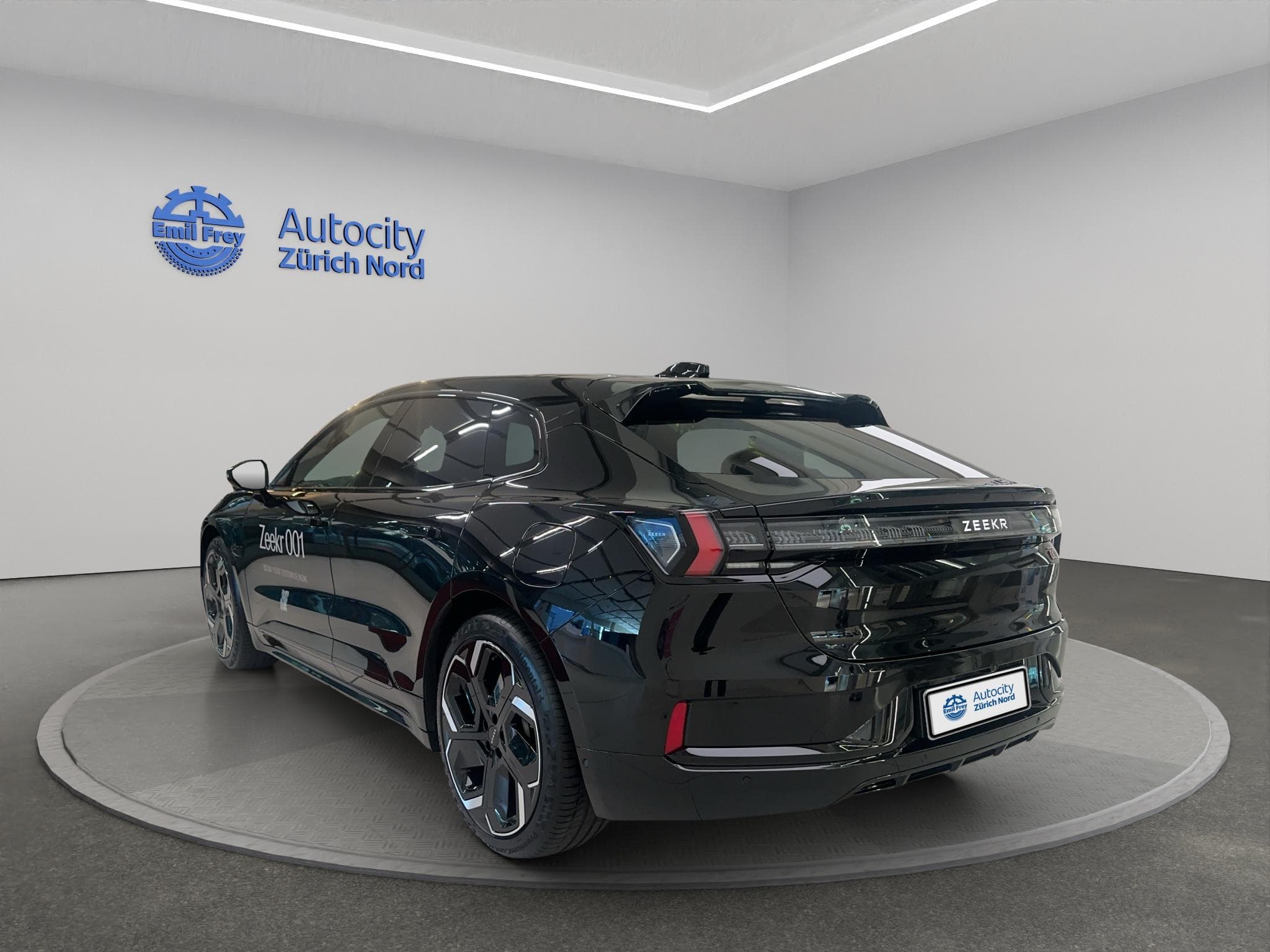 Zeekr 001 Performance AWD - Vorschau 3