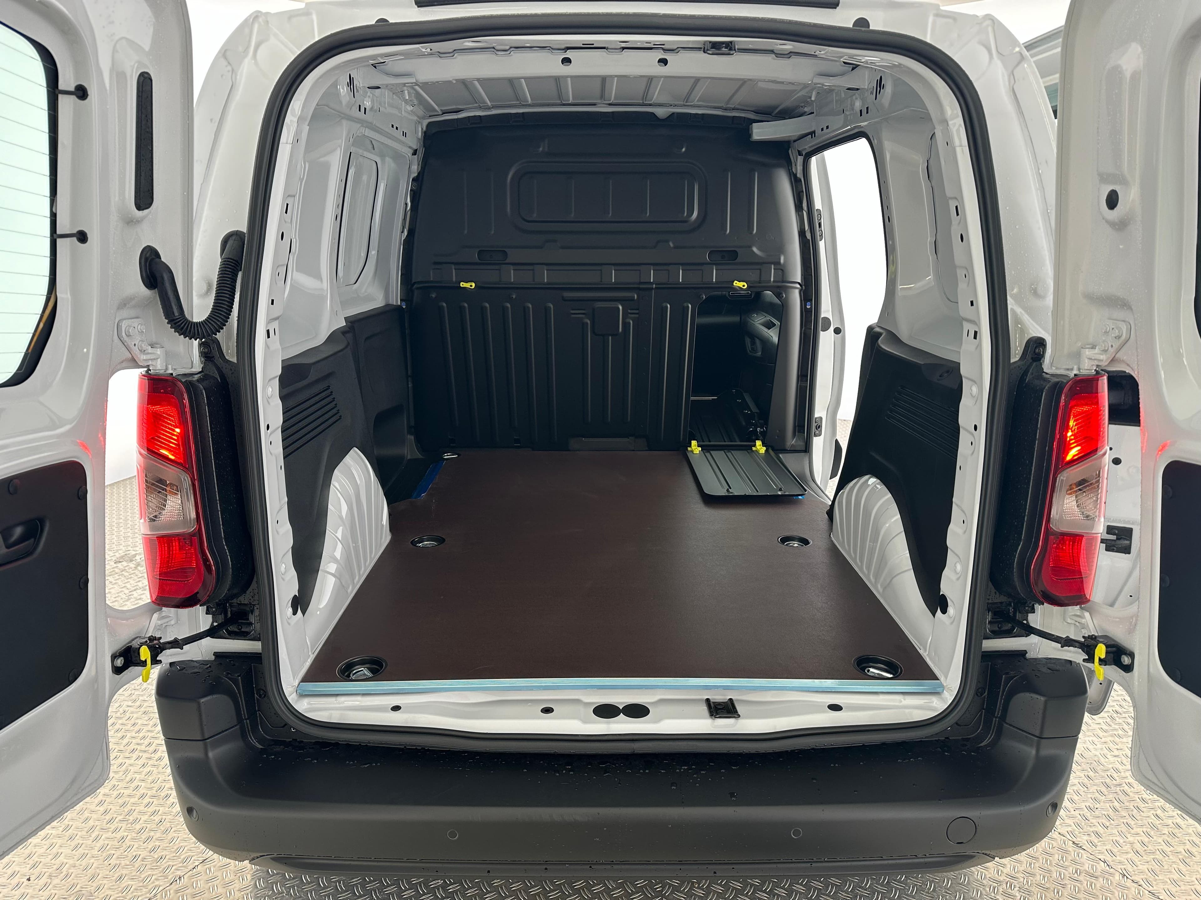 Citroën e-Berlingo M erhöhte Nutzlast 50kWh - Vorschau 5