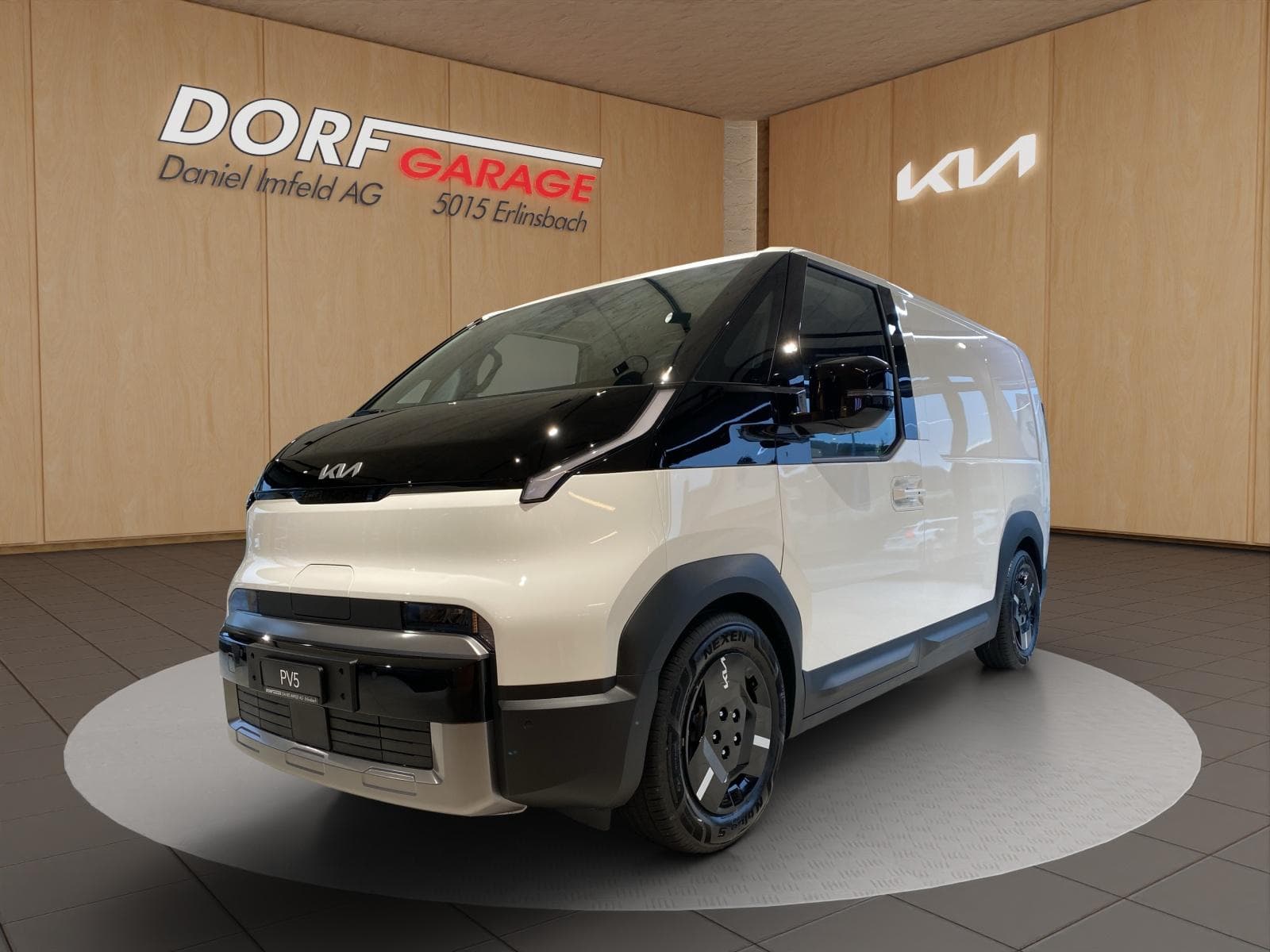 Kia PV5 Cargo 51.5 kWh Essential - Bild 1