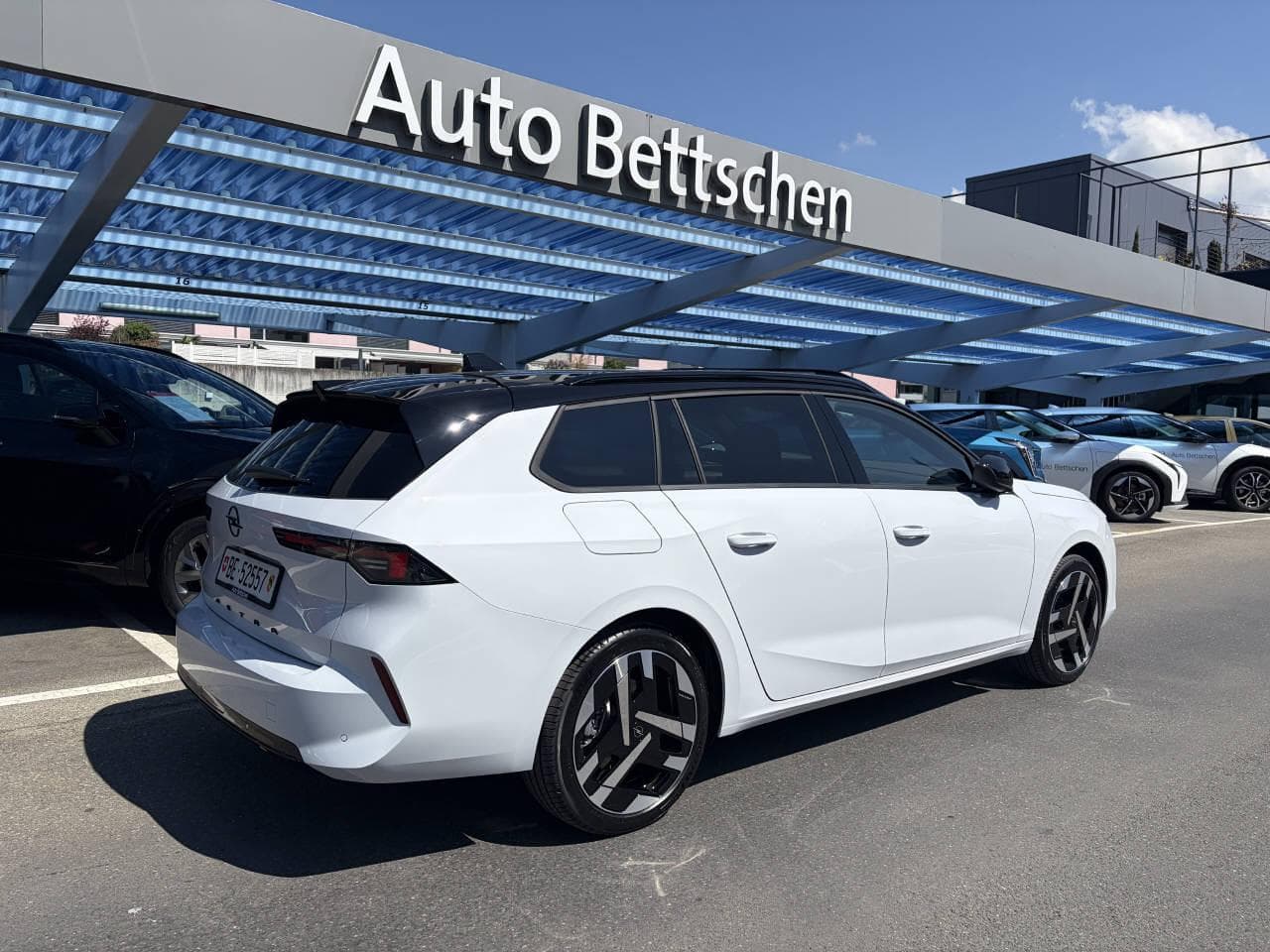 Opel Astra-e Sports Tourer Ultimate - Vorschau 3