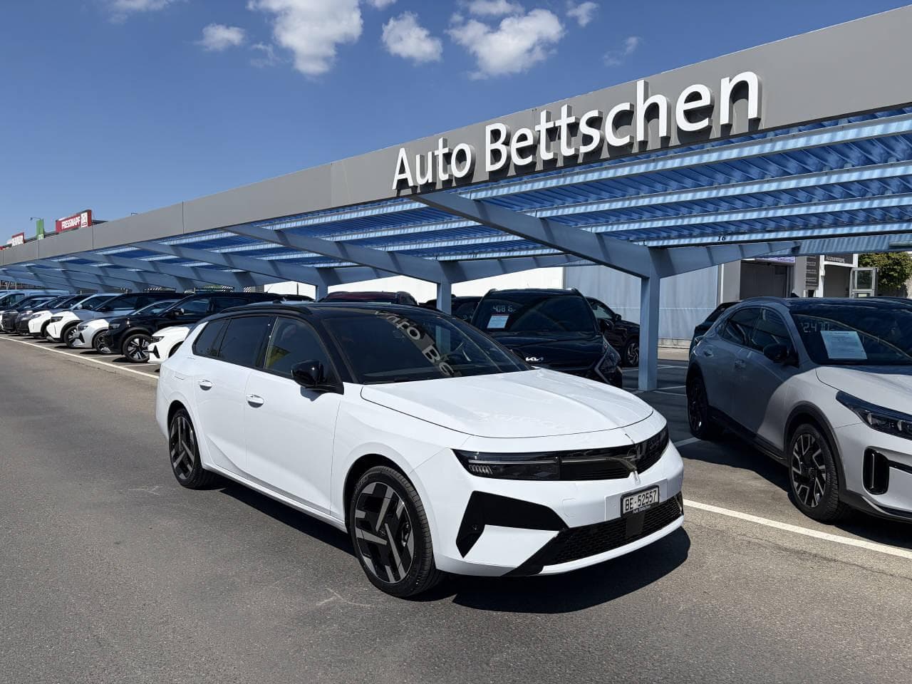 Opel Astra-e Sports Tourer Ultimate - Bild 1