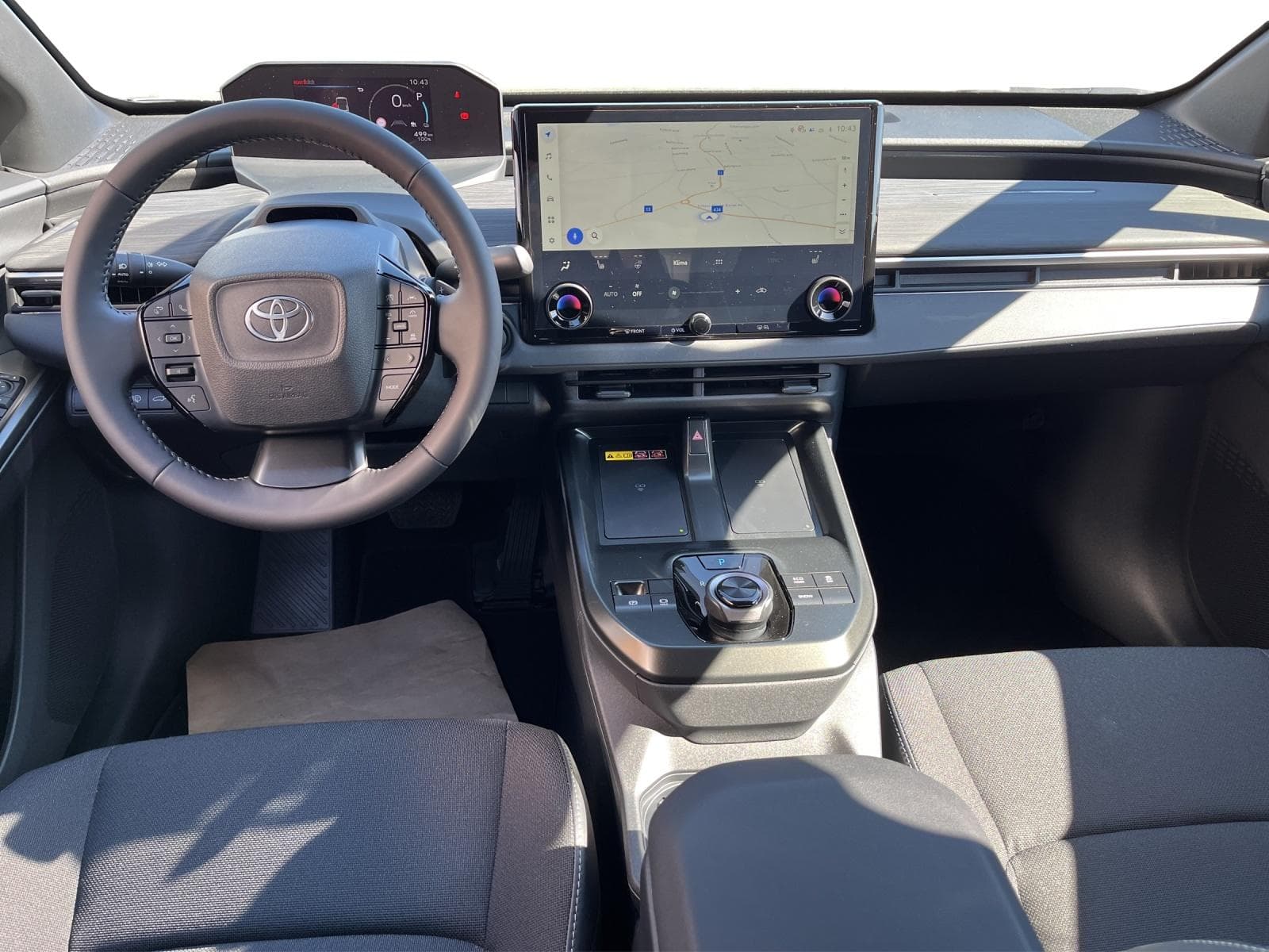 Toyota C-HR+ Style AWD - Vorschau 5