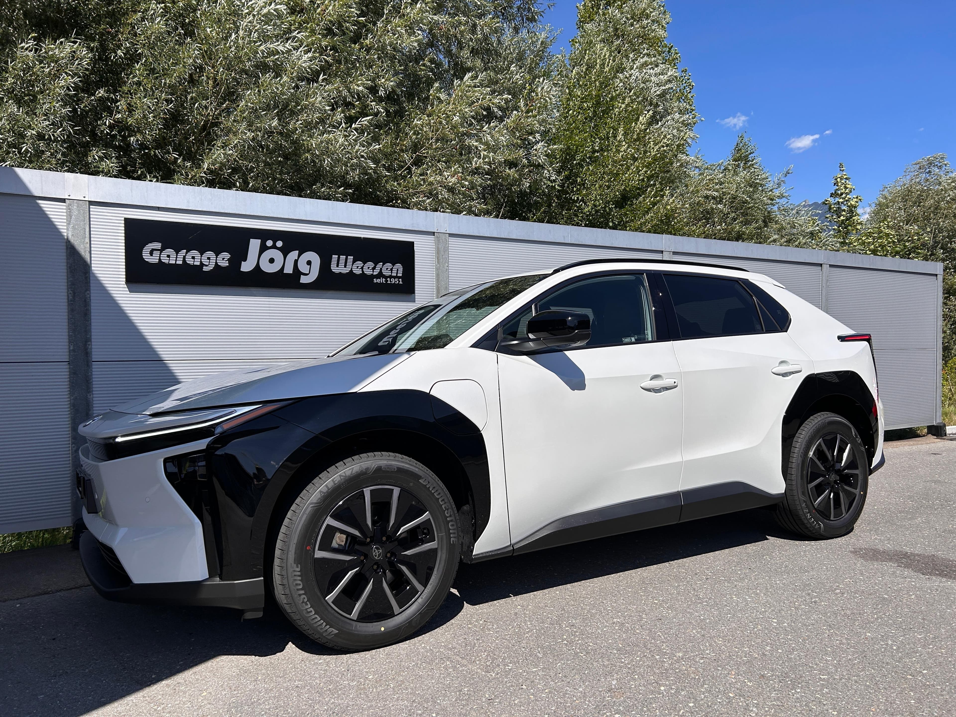 Toyota bZ4X Style AWD - Bild 1