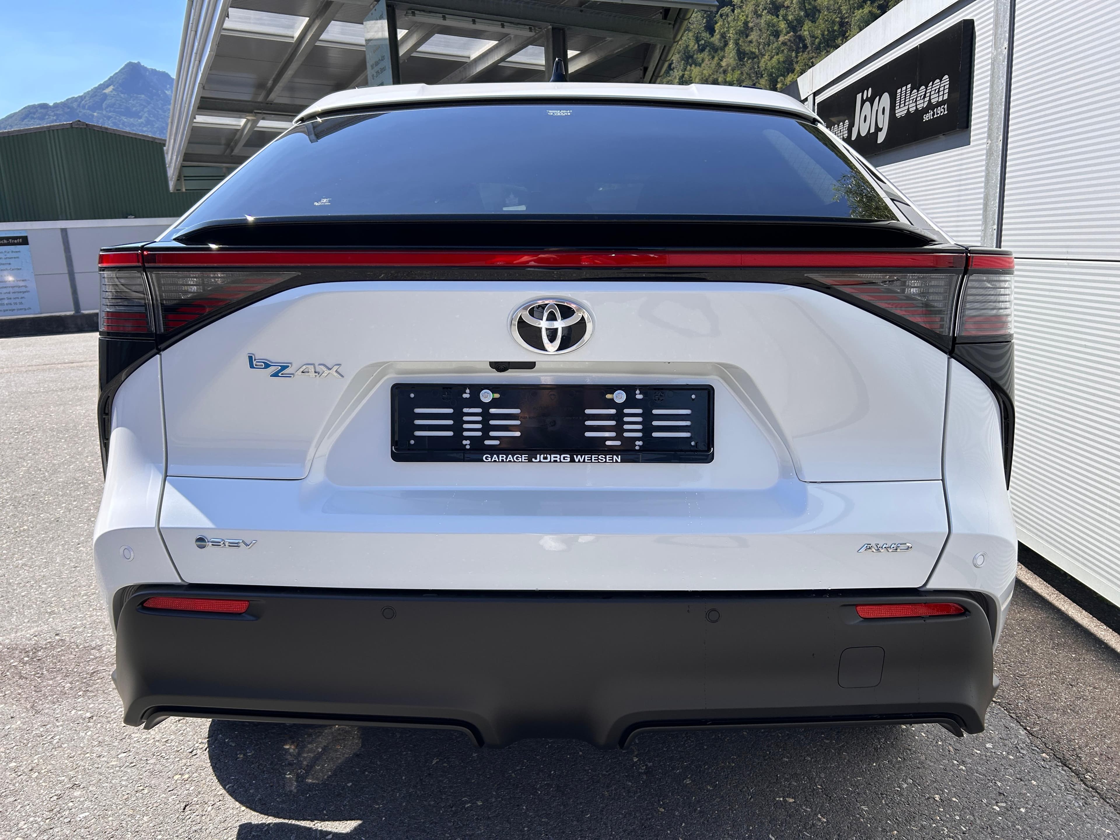 Toyota bZ4X Style AWD - Vorschau 4