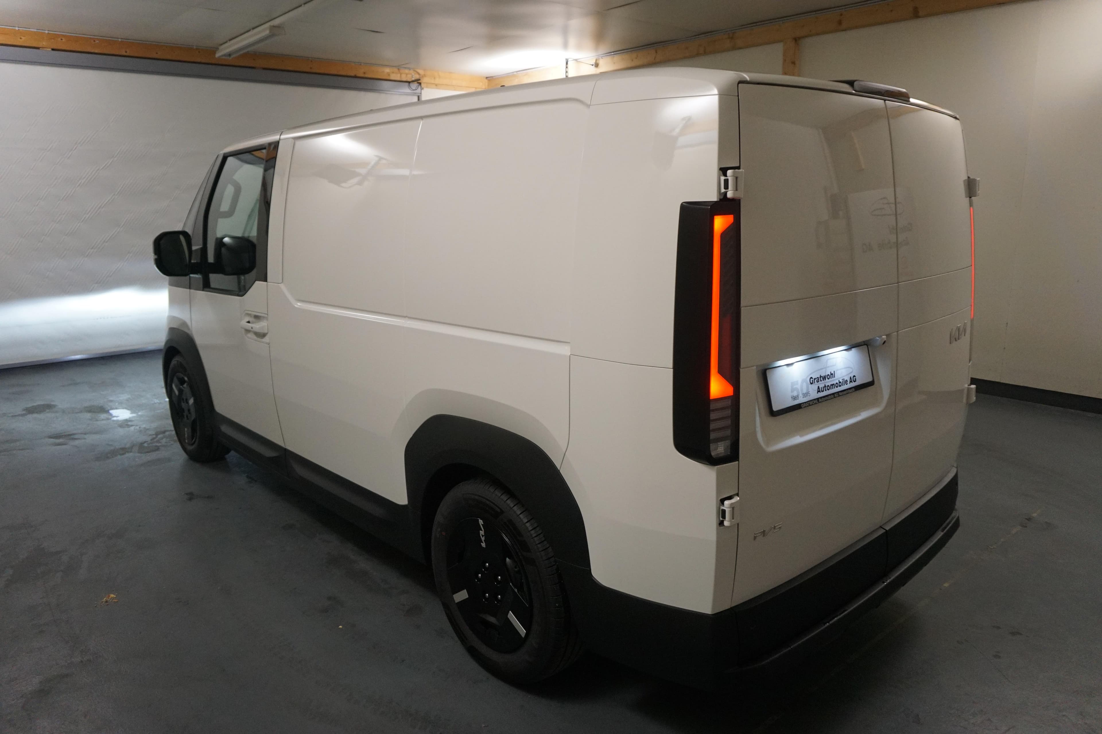 Kia PV5 Cargo 51.5 kWh Essential - Vorschau 5