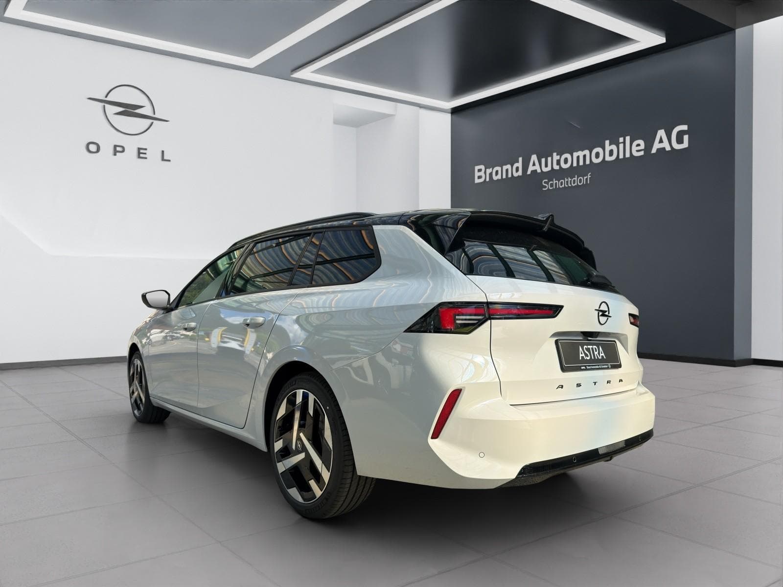 Opel Astra-e Sports Tourer Ultimate - Vorschau 3