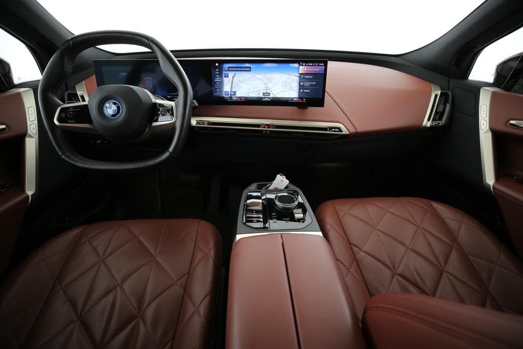 BMW iX xDrive50 - Vorschau 5