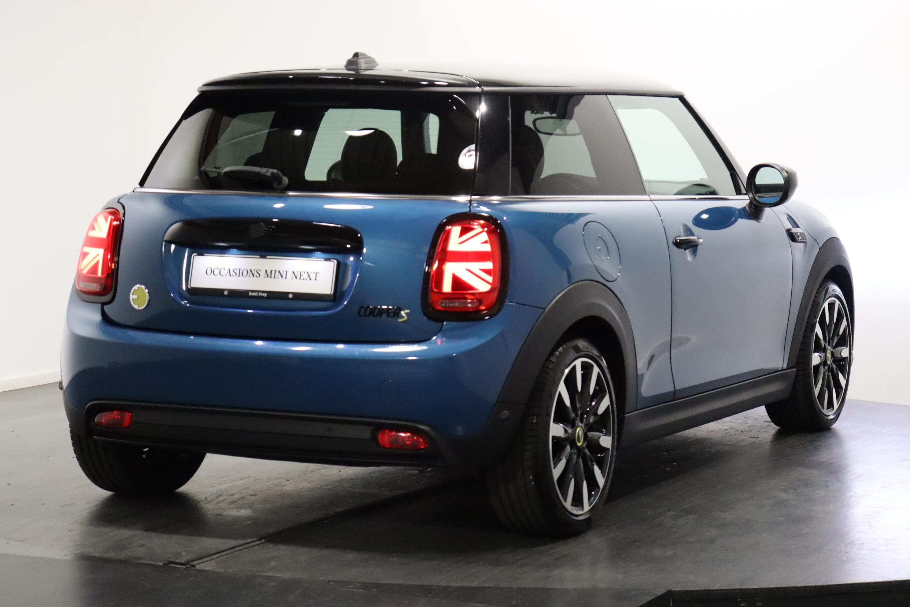 Mini F56 Cooper SE - Vorschau 5