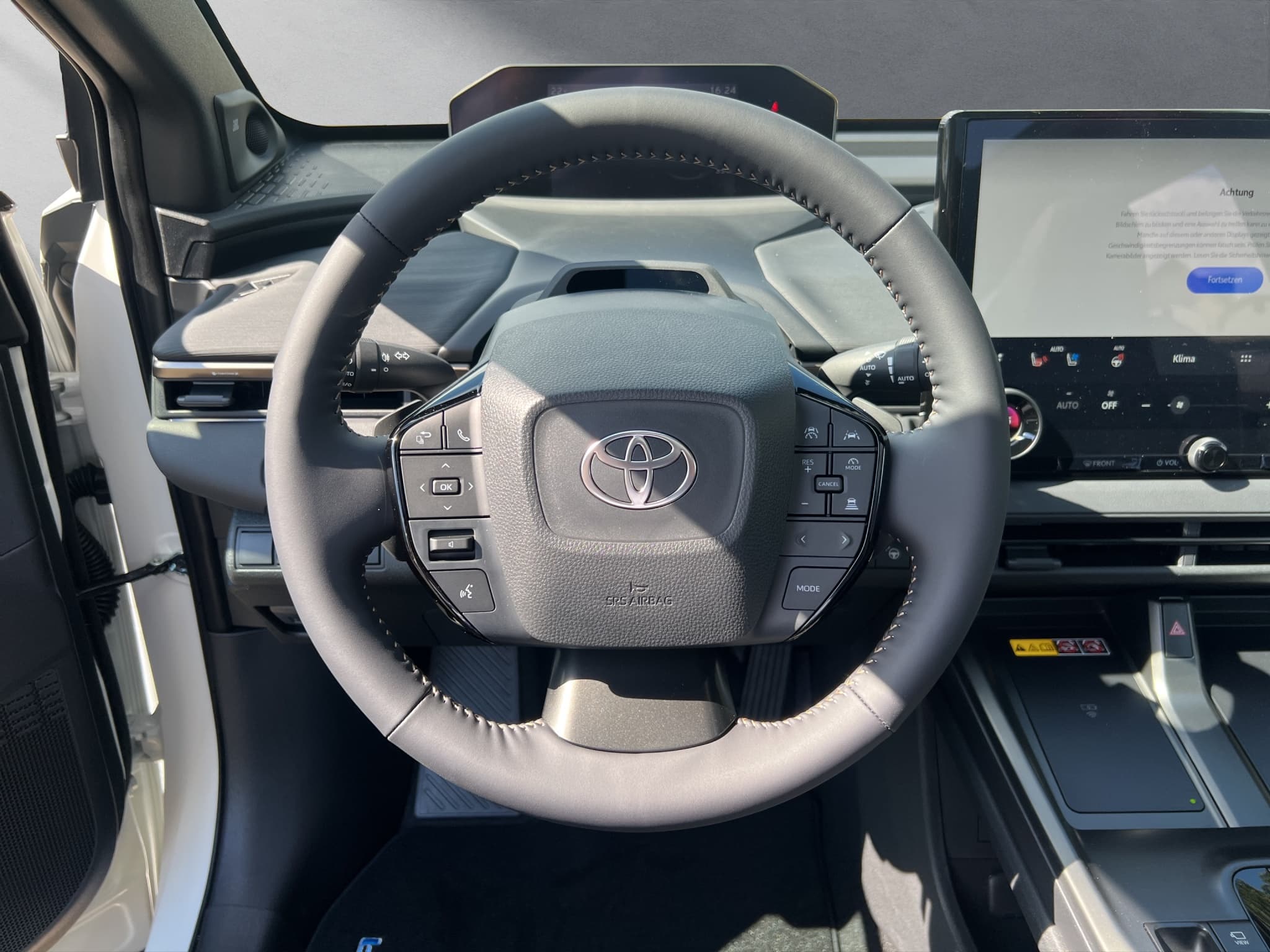 Toyota bZ4X Touring Premium AWD - Vorschau 5