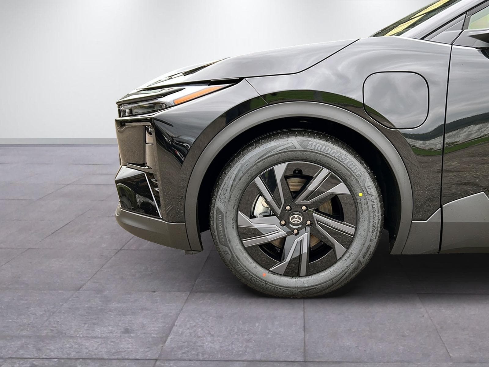 Toyota C-HR+ Style AWD - Vorschau 3