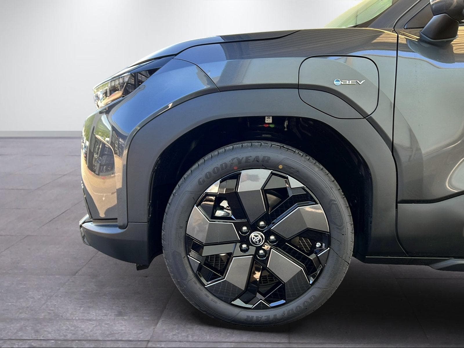 Toyota Urban Cruiser Premium AWD - Vorschau 3