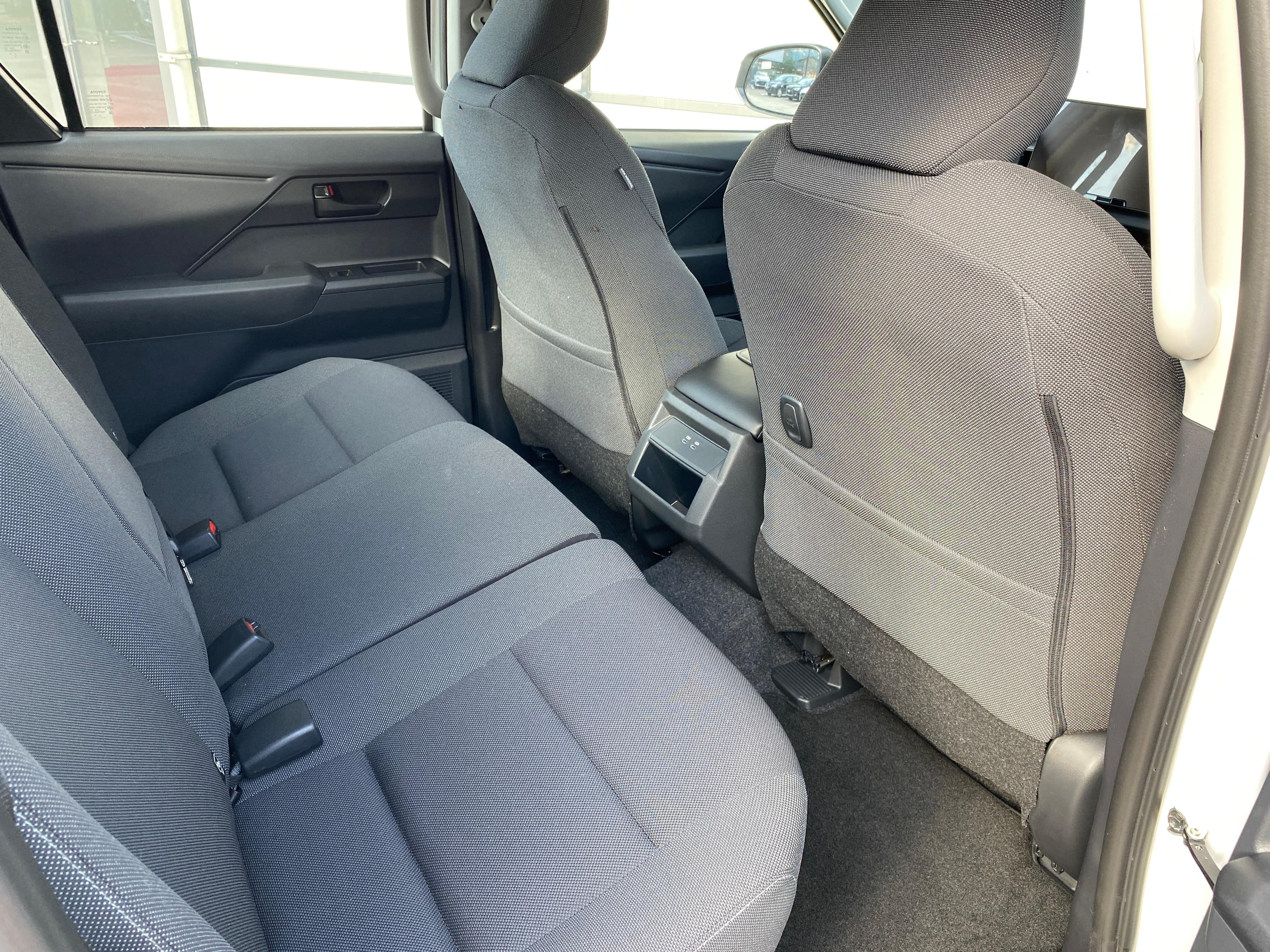 Toyota Hilux EV 59KWh Comfort - Vorschau 5