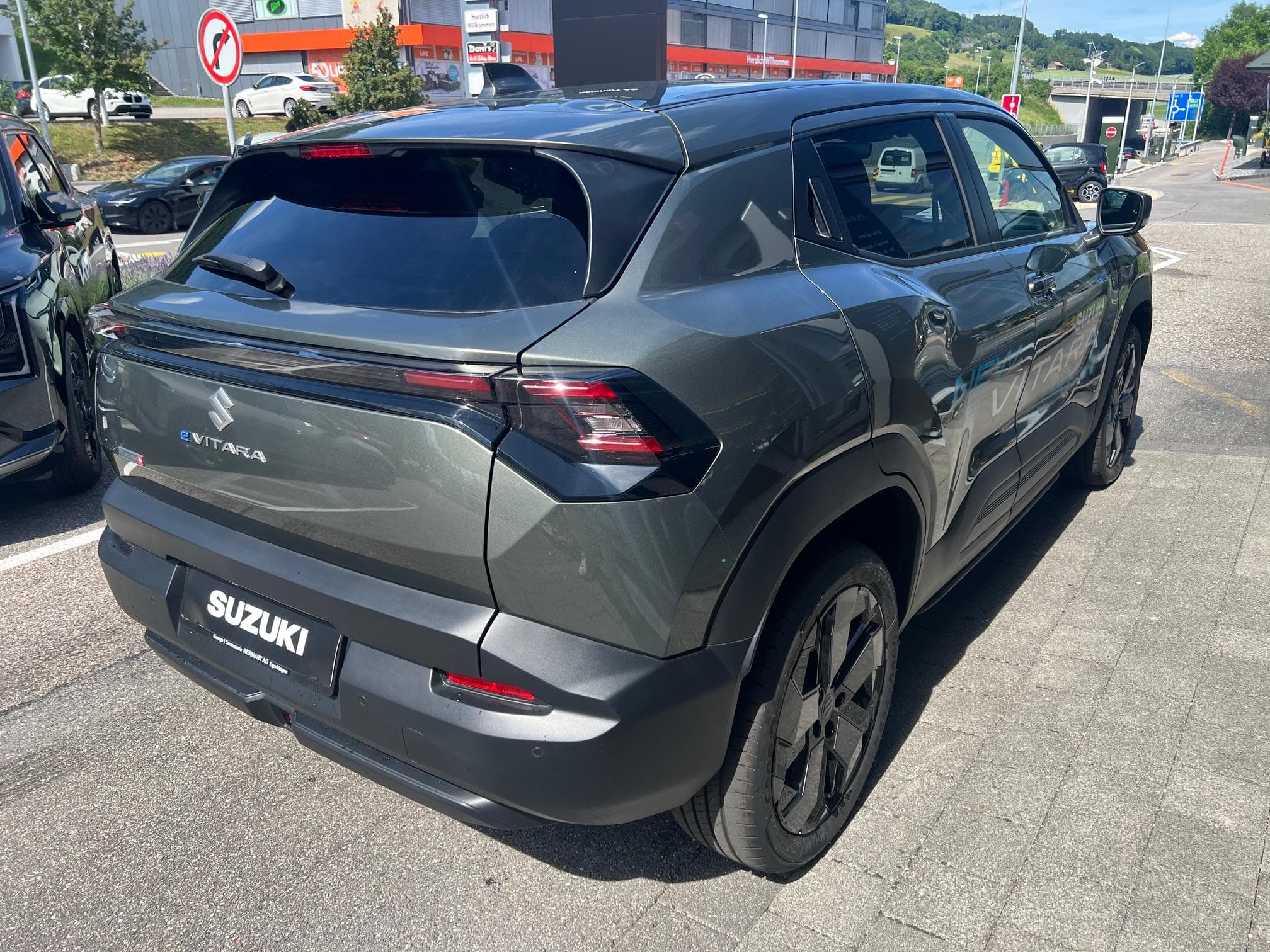 Suzuki e Vitara Compact Top 4x4 - Vorschau 3