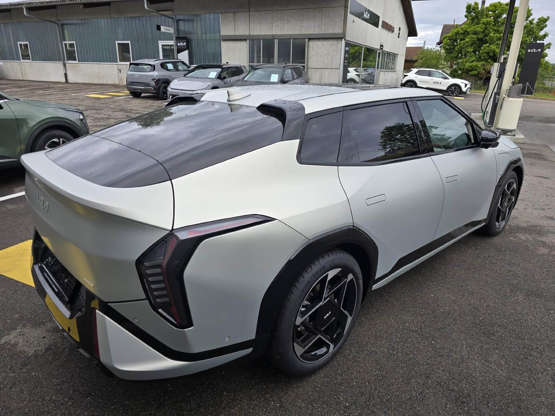 Kia EV4 Fastback 81 kWh GT-Line - Bild 1