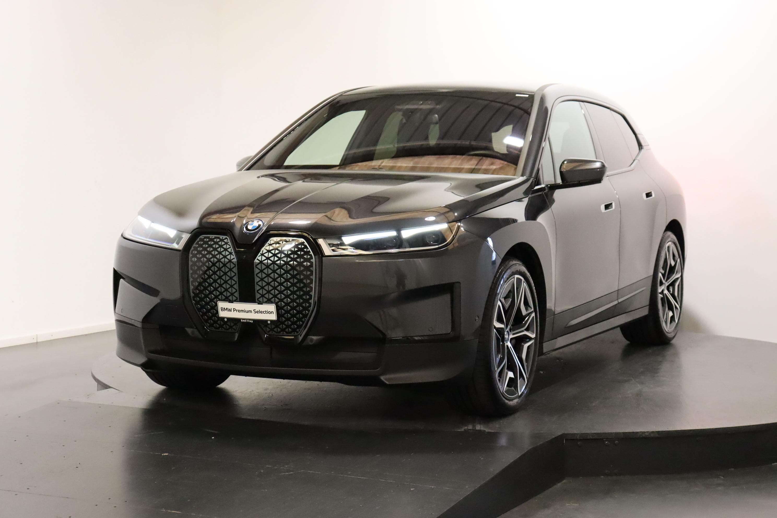 BMW iX xDrive40