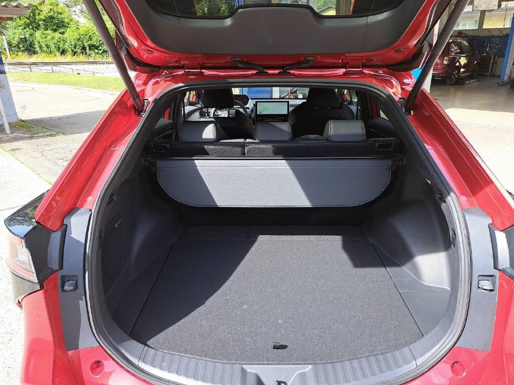 Subaru Solterra eV Luxury AWD - Vorschau 5