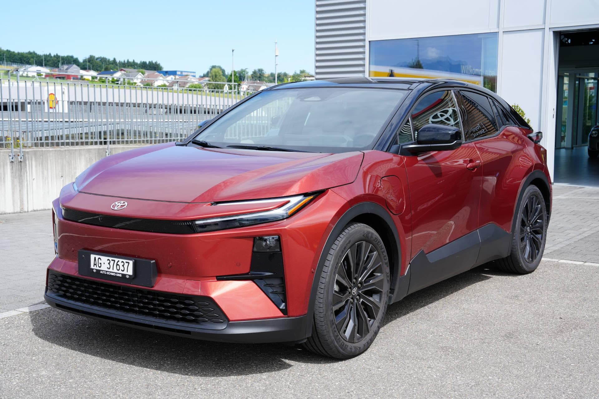 Toyota C-HR+ Premium AWD - Vorschau 5