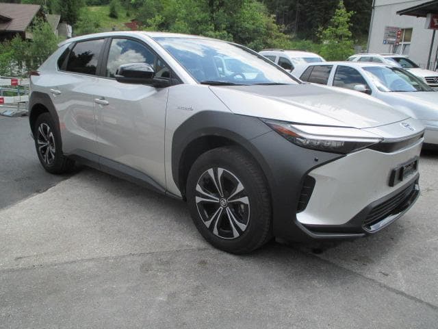 Toyota bZ4X 11 kw OBC Style - Vorschau 4