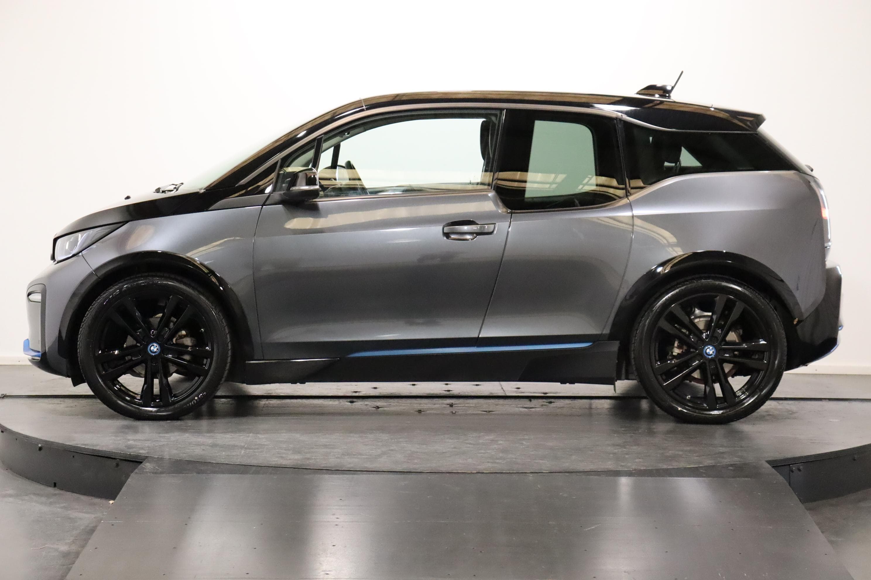 BMW i3 S 120 Ah - Vorschau 4