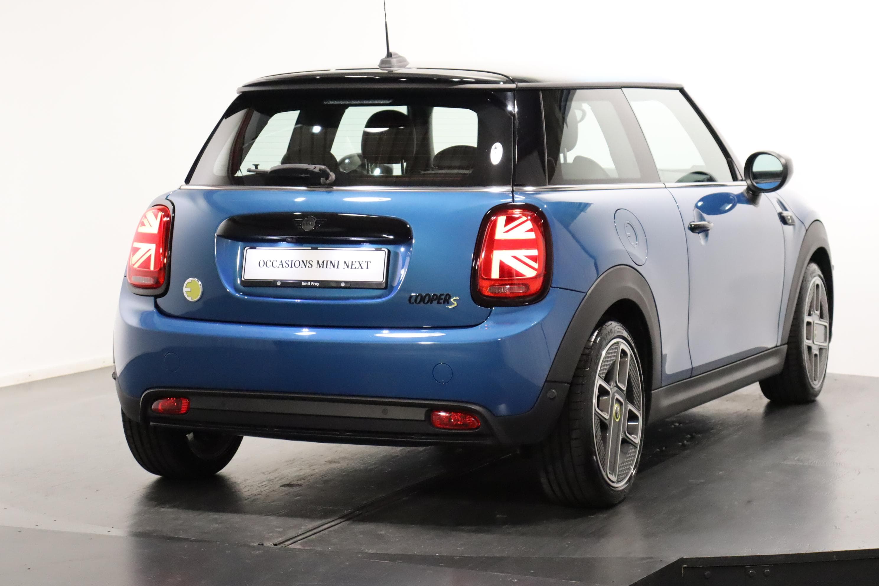 Mini F56 Cooper SE - Vorschau 4
