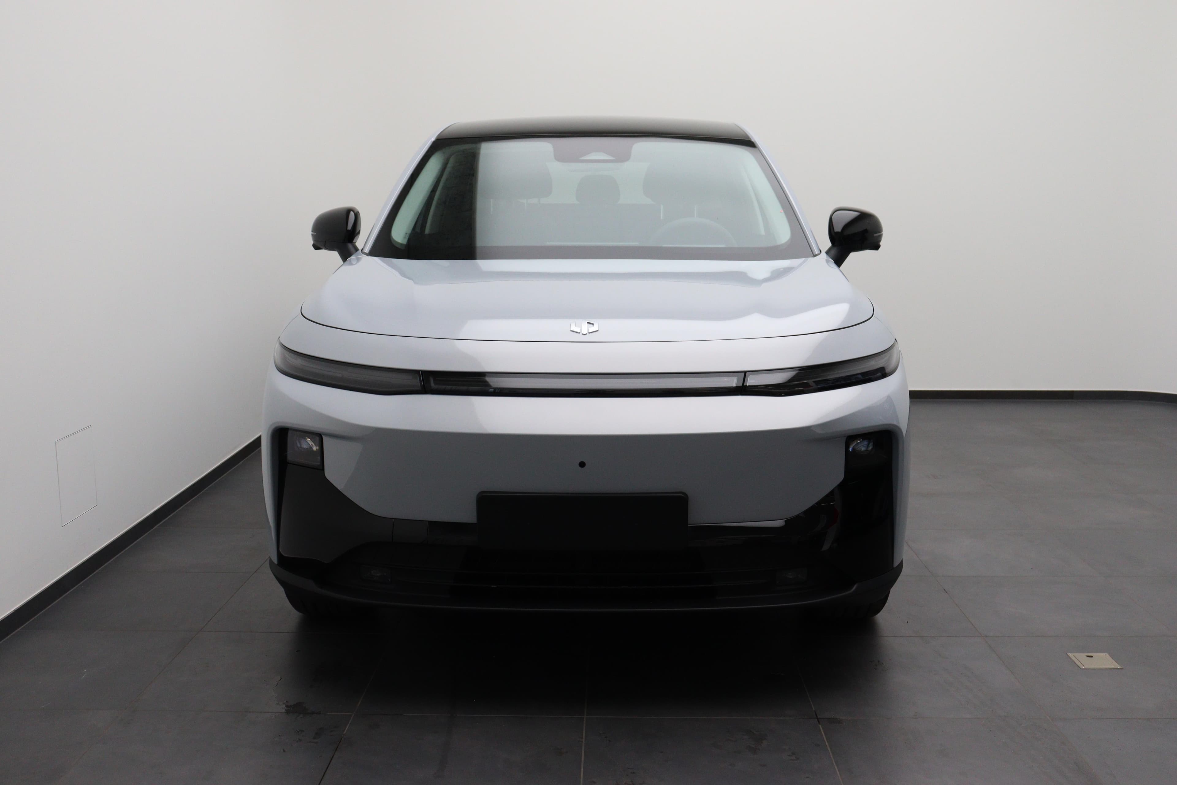 Leapmotor B10 EV Design Ab Lager sofort verfügbar - Vorschau 5