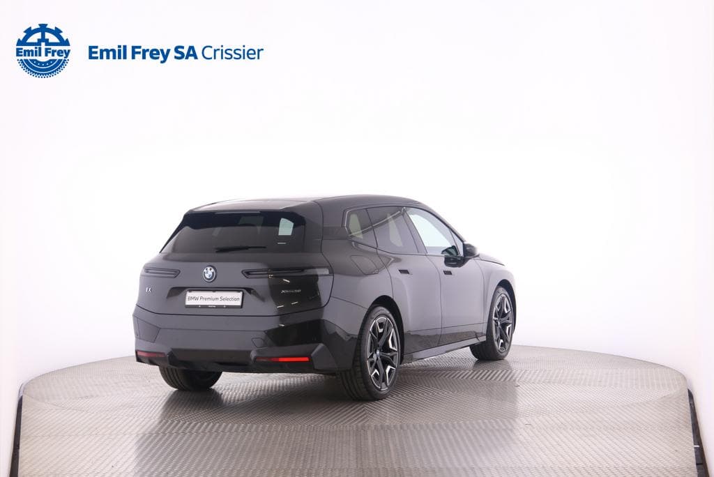 BMW iX xDrive50 - Vorschau 3