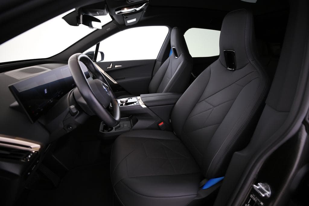 BMW iX xDrive50 - Vorschau 4