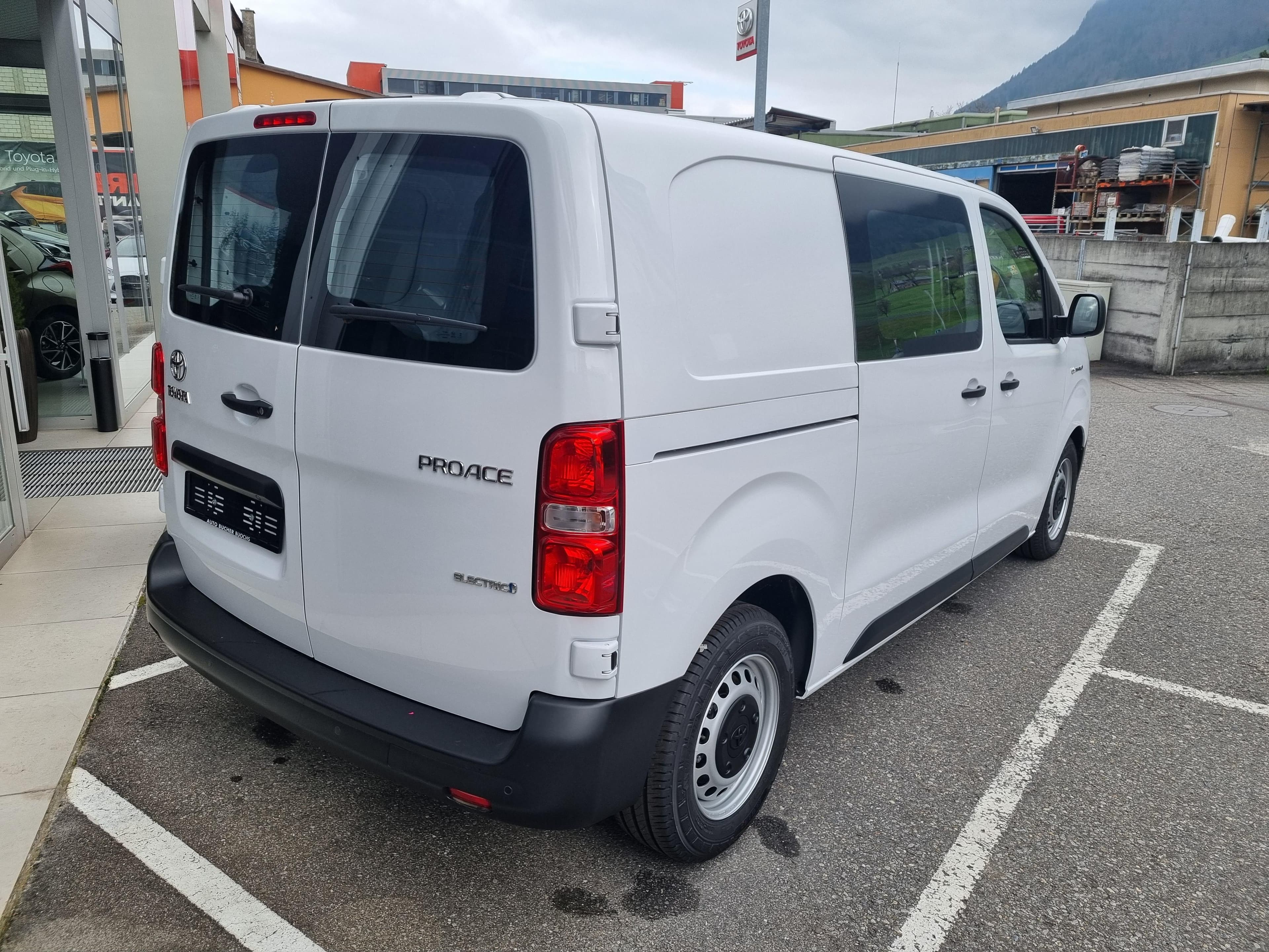 Toyota PROACE Van L1 75KWh Active - Vorschau 4