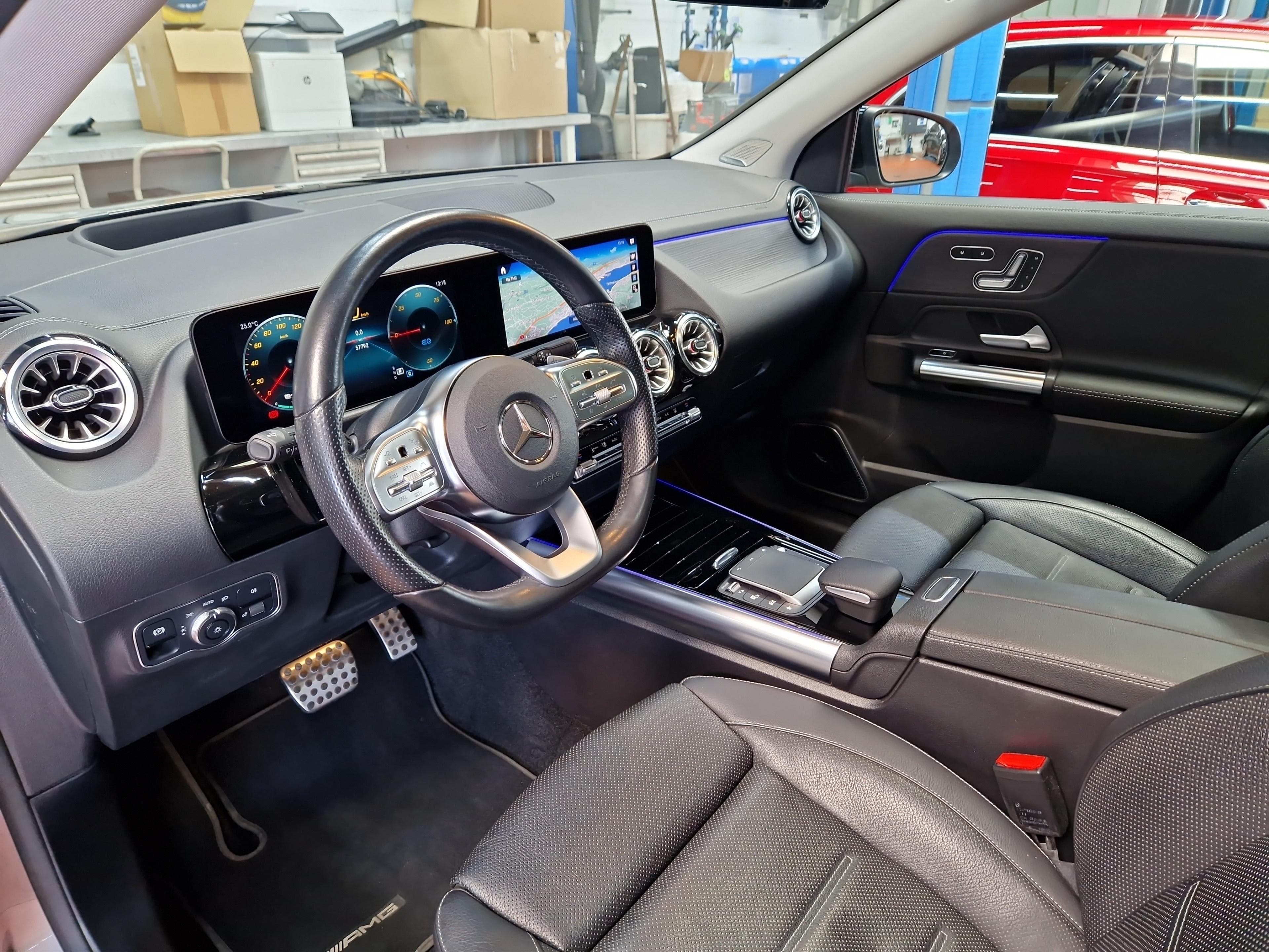 Mercedes-Benz EQA 350 4MATIC AMG Line - Vorschau 5