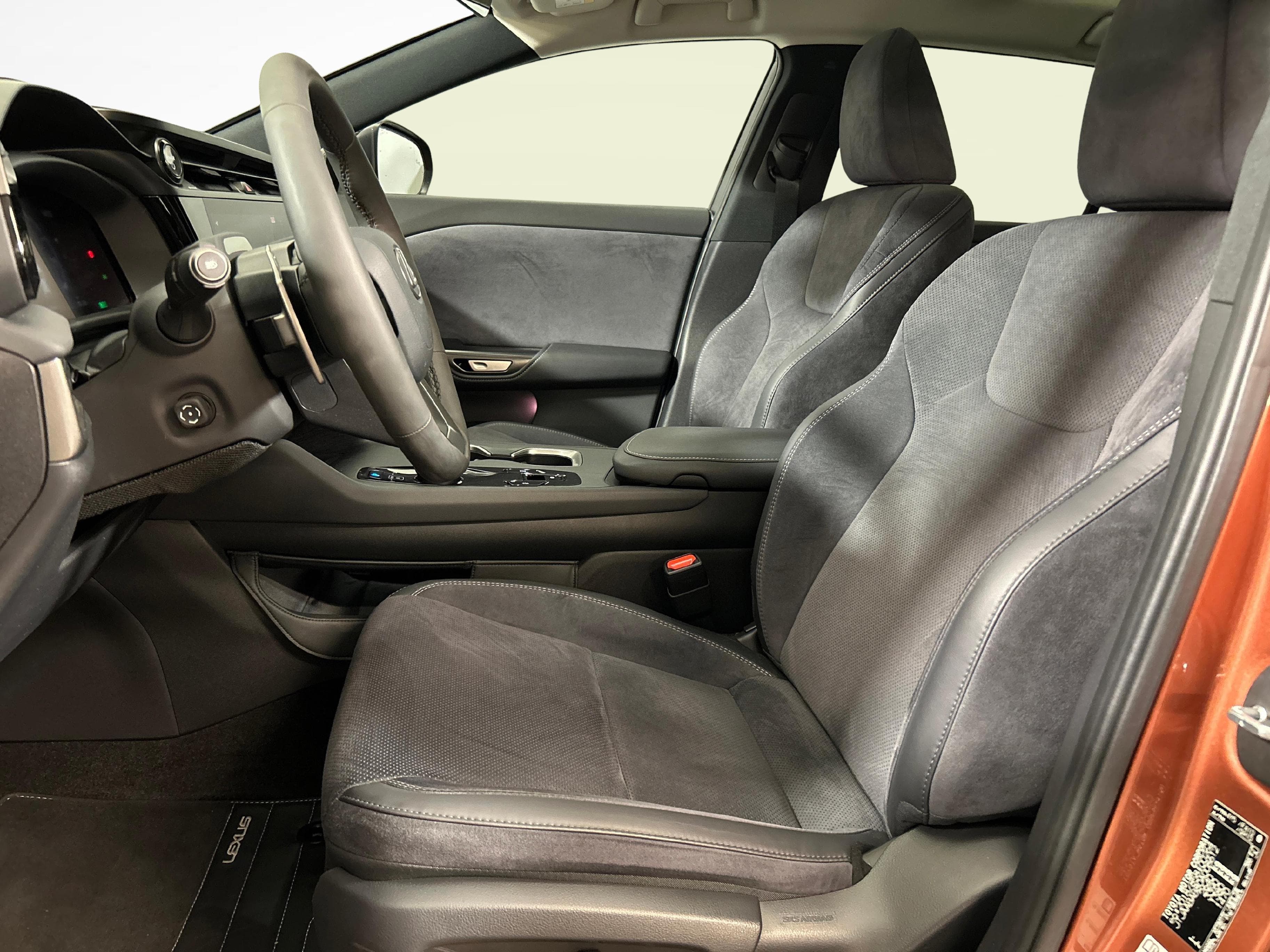 Lexus RZ 450e Excellence - Vorschau 4