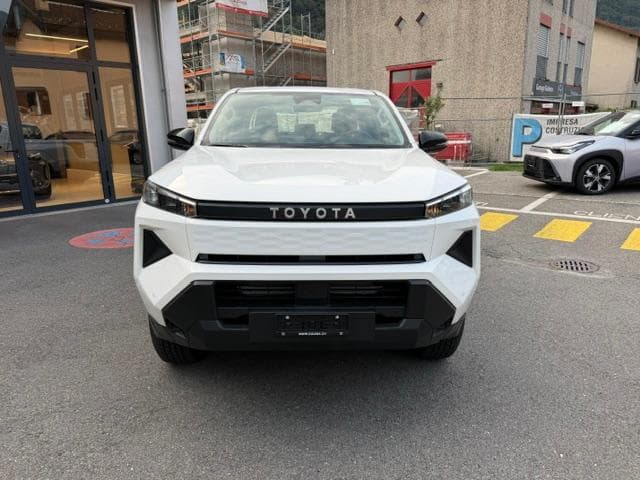 Toyota Hilux Double Cab.-Pick-up 59KWh Comfort - Vorschau 2