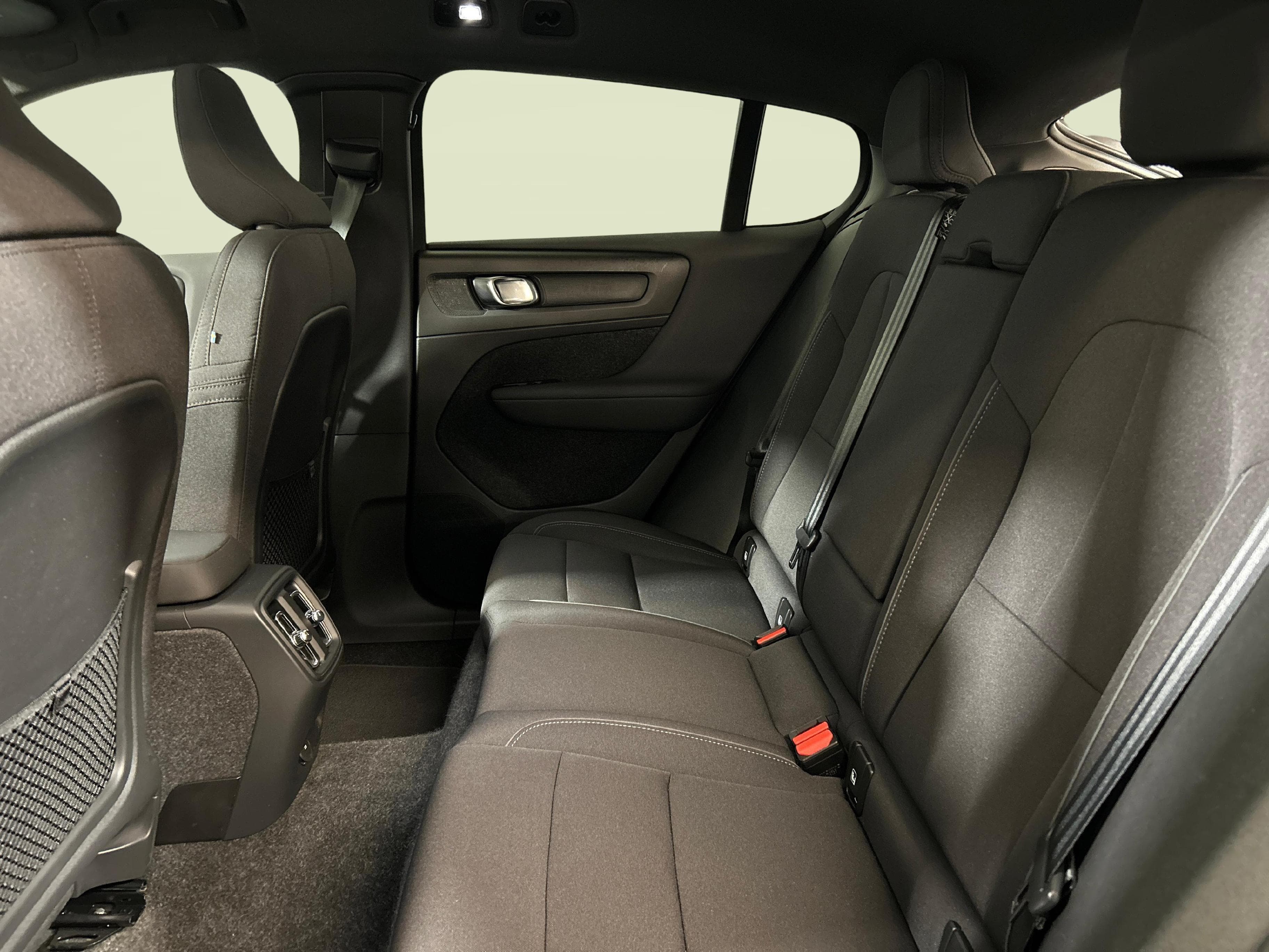 Volvo C40 P6 Recharge Core - Vorschau 5