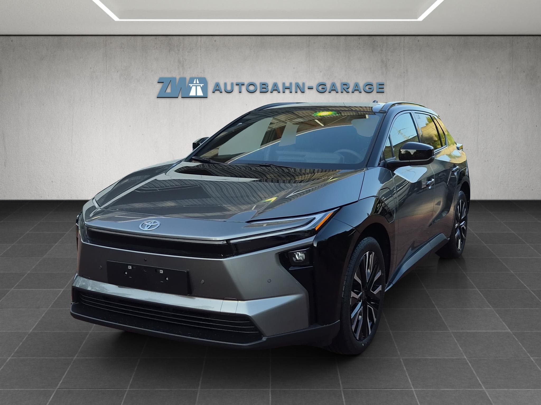 Toyota bZ4X Premium AWD - Bild 1