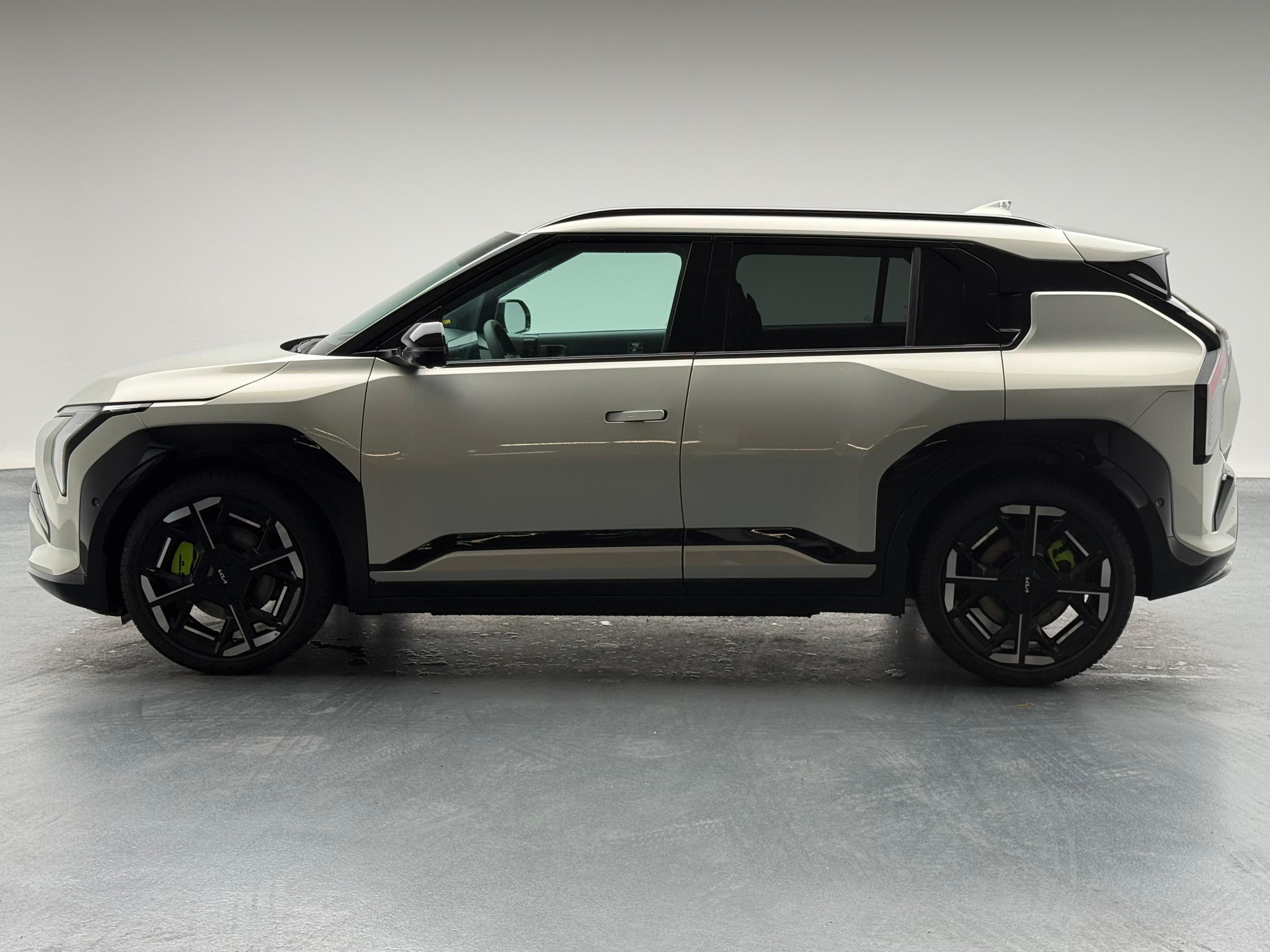 Kia EV3 81 kWh GT 4x4 - Vorschau 3
