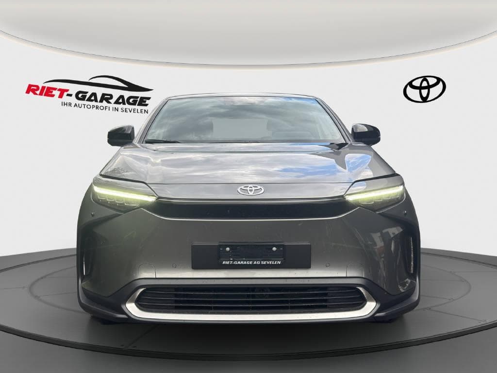 Toyota bZ4X Premium AWD - Vorschau 2