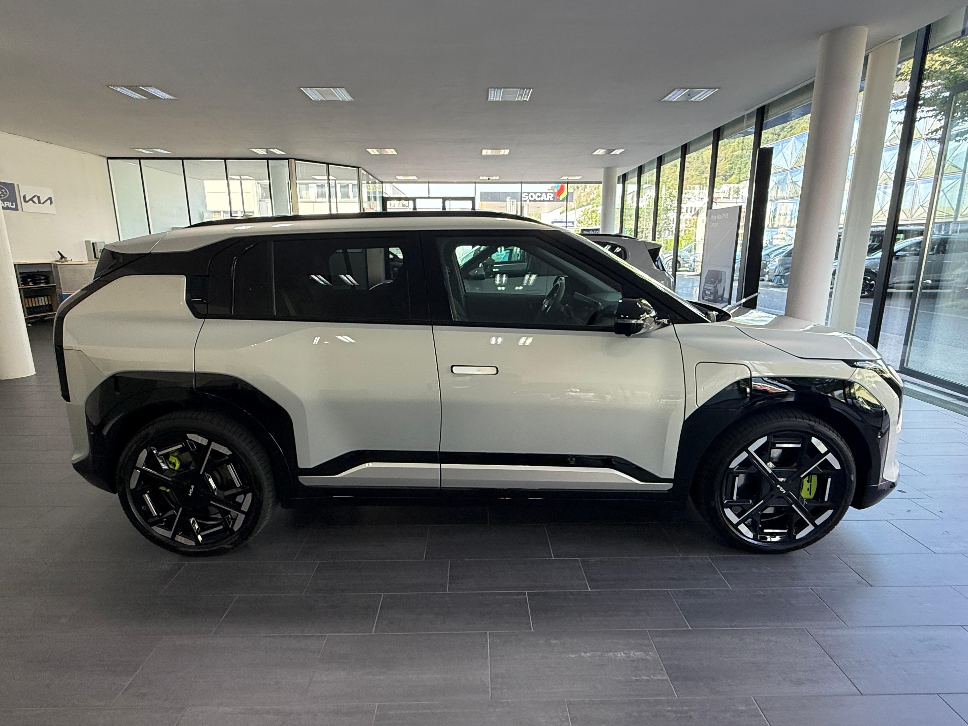 Kia EV3 81 kWh GT 4x4 - Vorschau 4