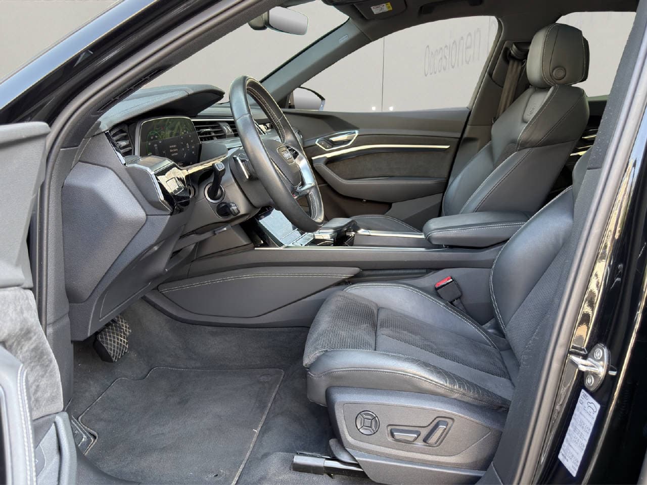 Audi e-tron 50 Advanced quattro - Vorschau 5