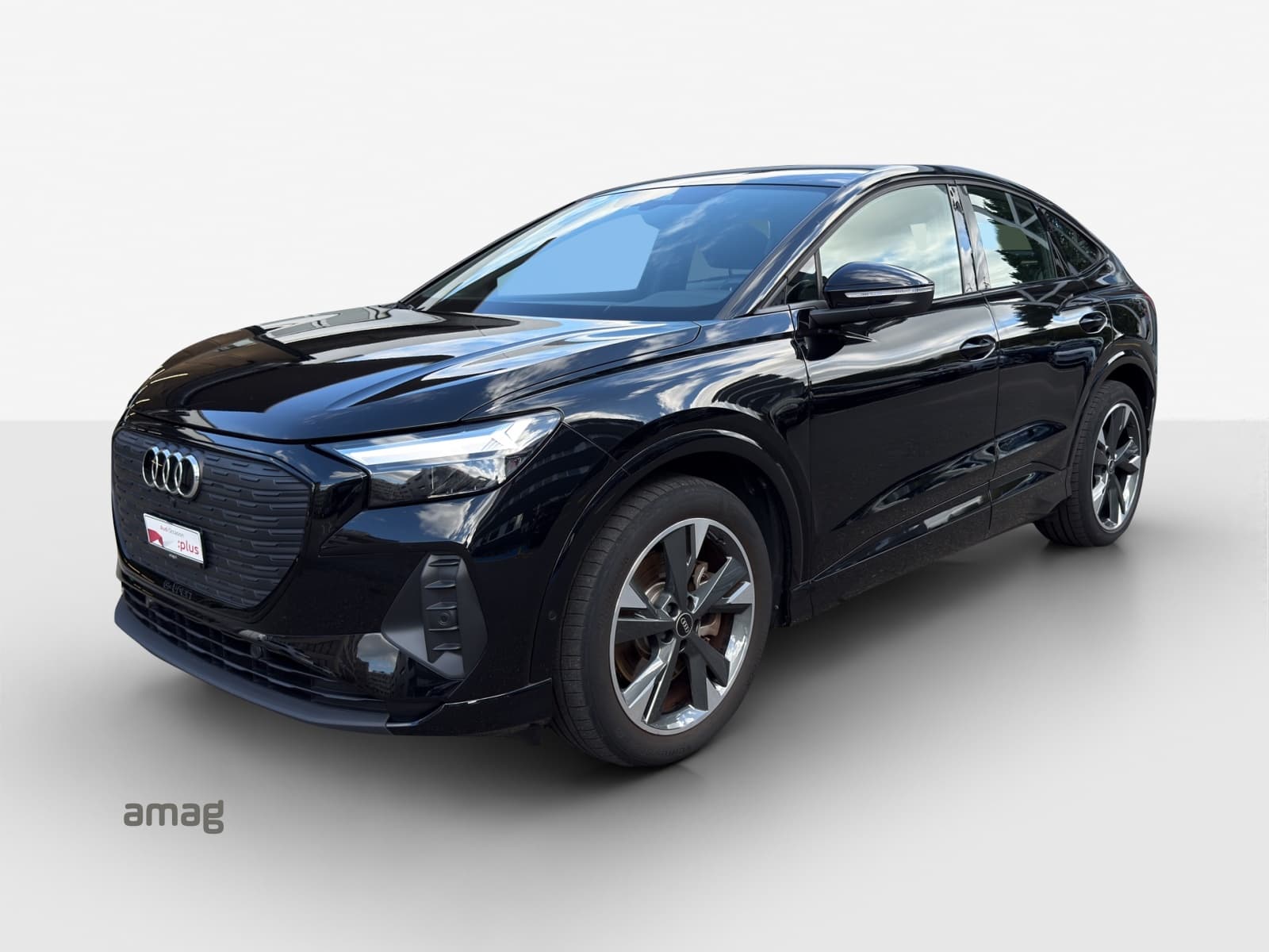 Q4 SB 50 e-tron quattro