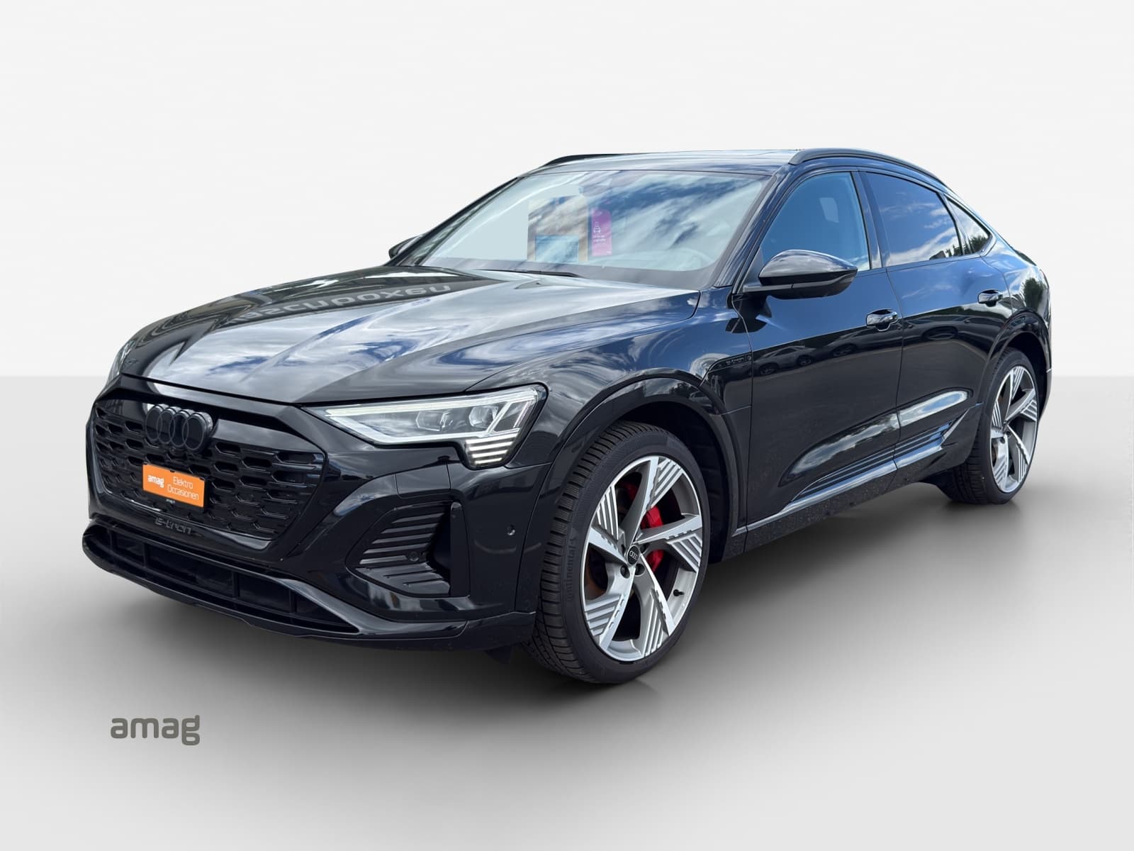 Q8 Sportback 55 e-tron Black Edition