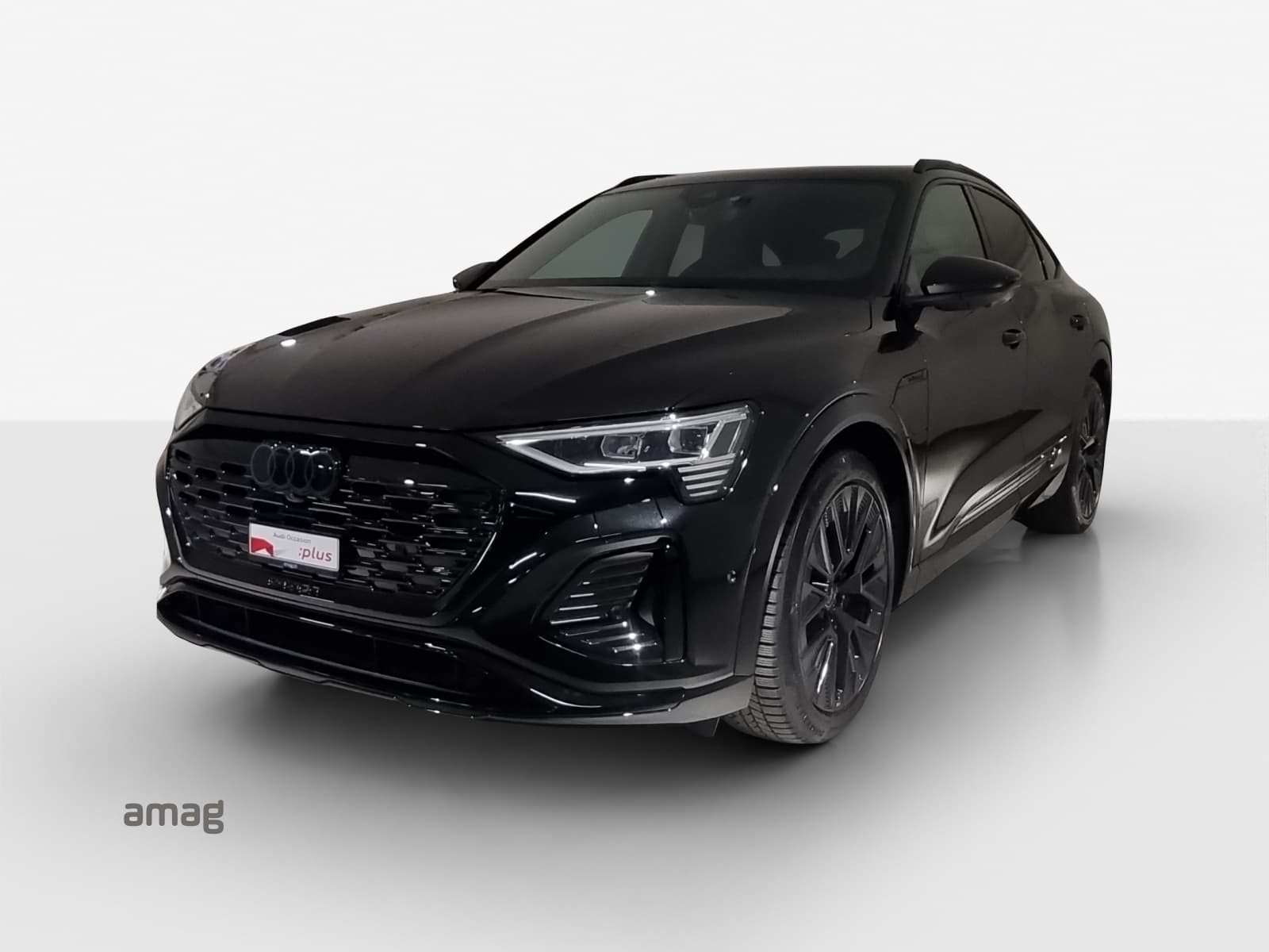 Q8 Sportback 55 e-tron Black Edition