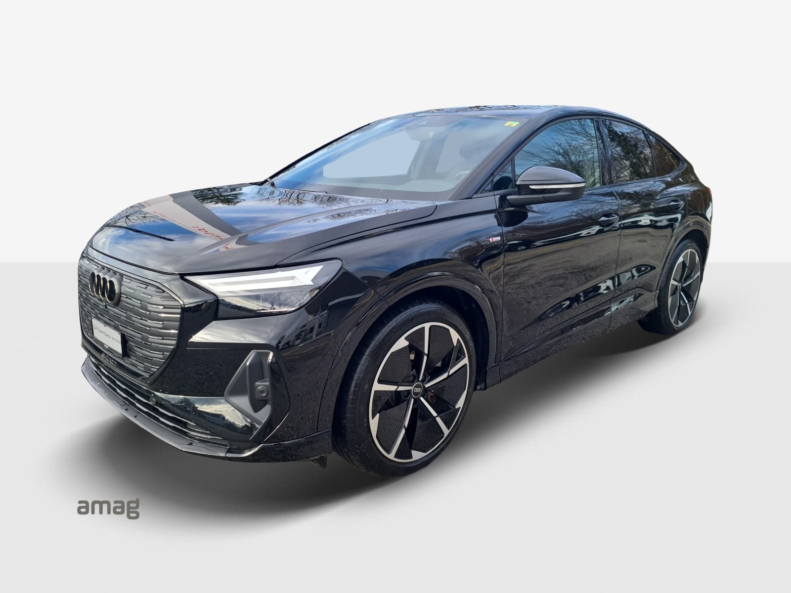Q4 SB 50 e-tron quattro
