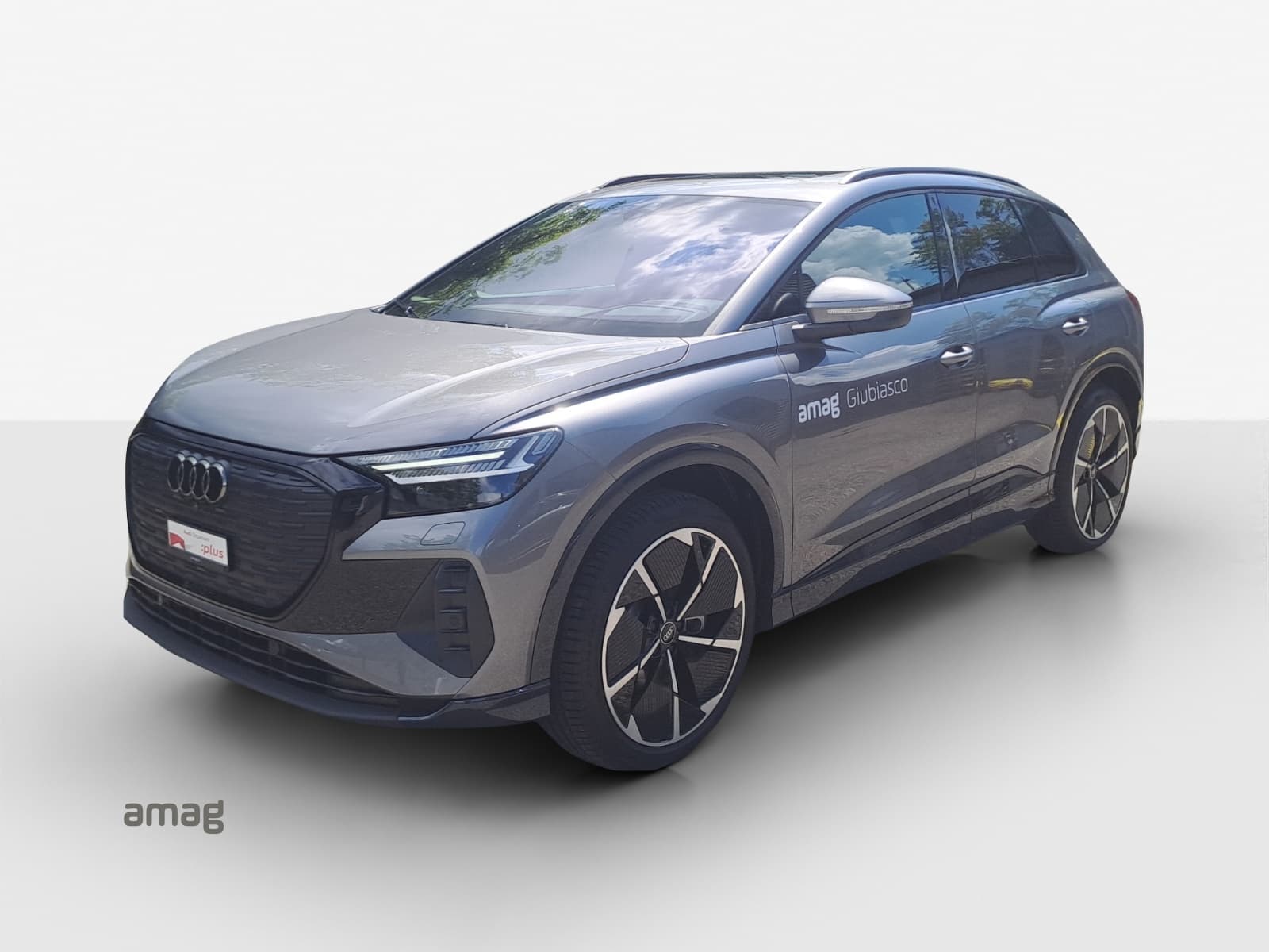 Q4 55 e-tron quattro