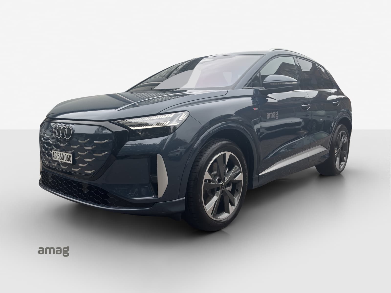 Q4 SUV e-tron quattro performance Attraction