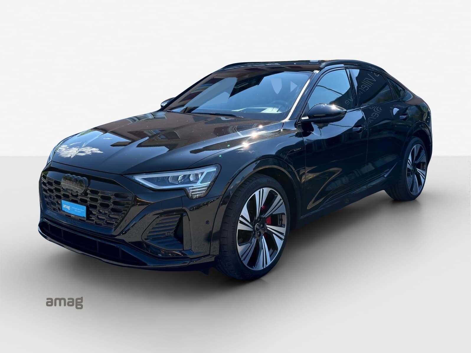 Q8 Sportback 55 e-tron Black Edition