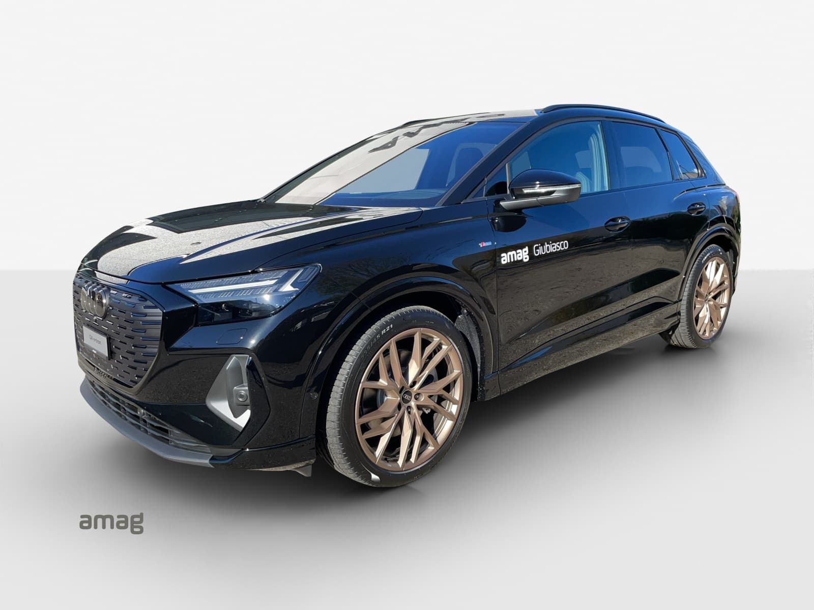 Q4 55 e-tron quattro