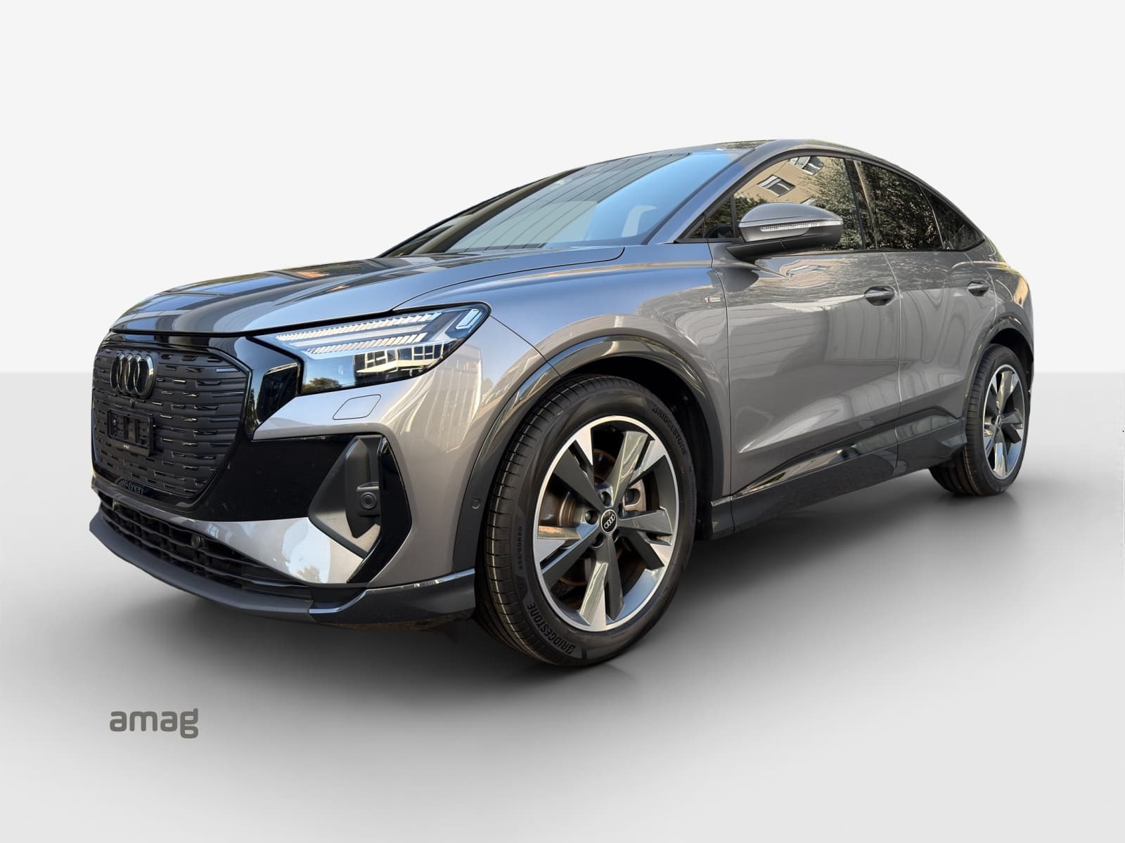 Q4 SB 50 e-tron quattro