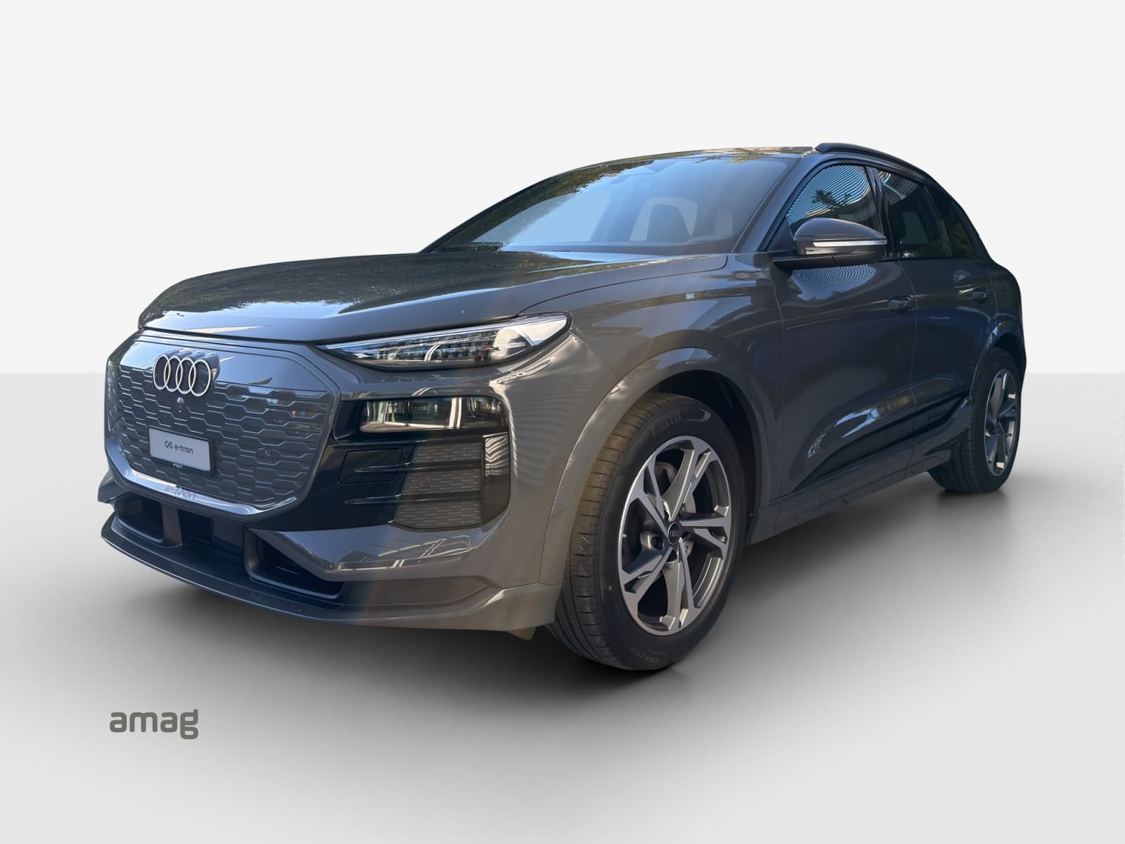 Q6 SUV e-tron quattro