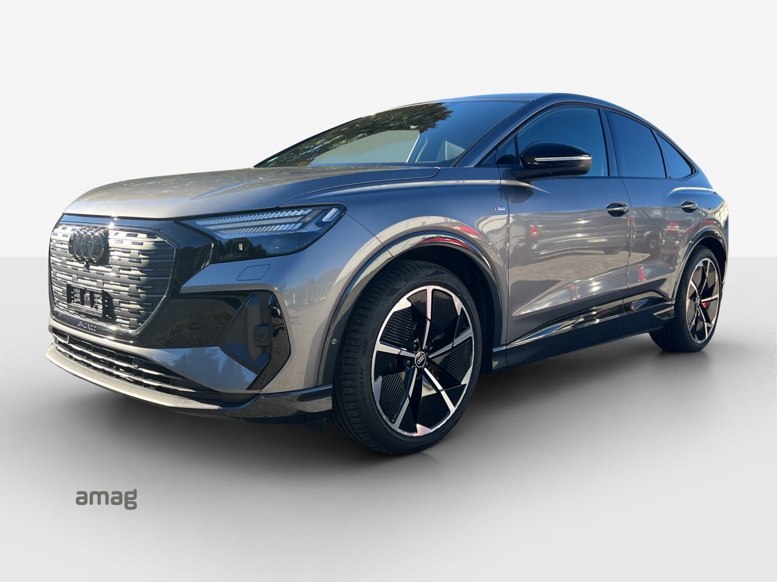 Q4 SB 50 e-tron quattro