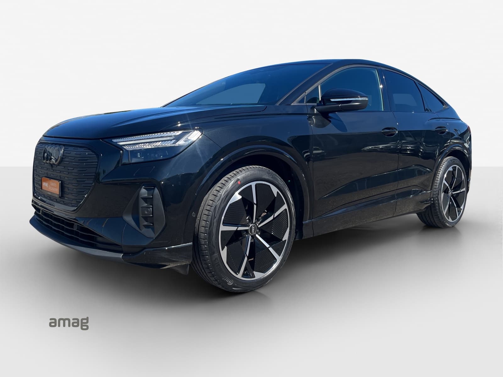Q4 SB 50 e-tron quattro